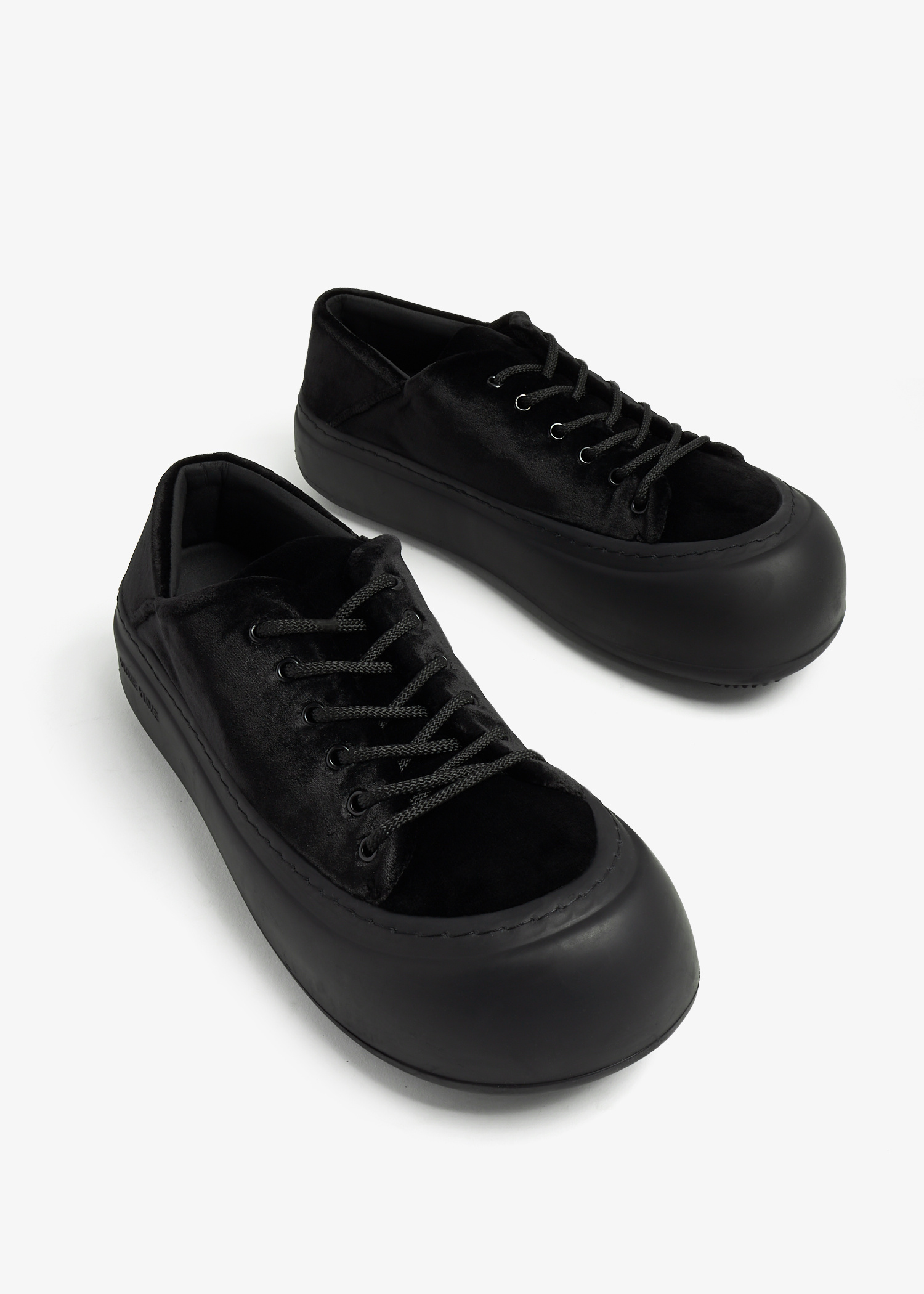 Yume Yume Goofy sneakers for Men - Black in UAE | Level Shoes