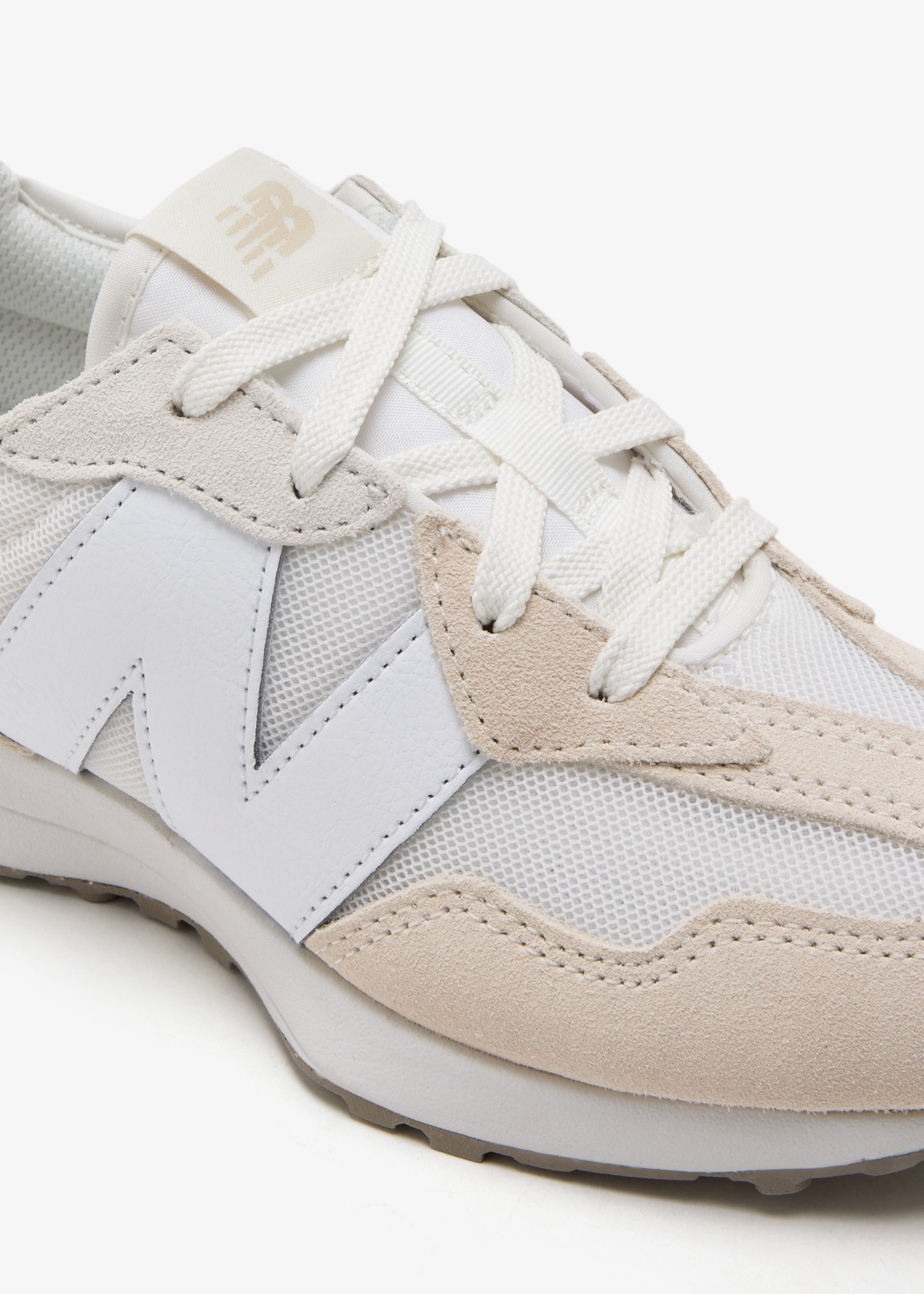 New Balance 327 sneakers for Girl - White in Kuwait | Level