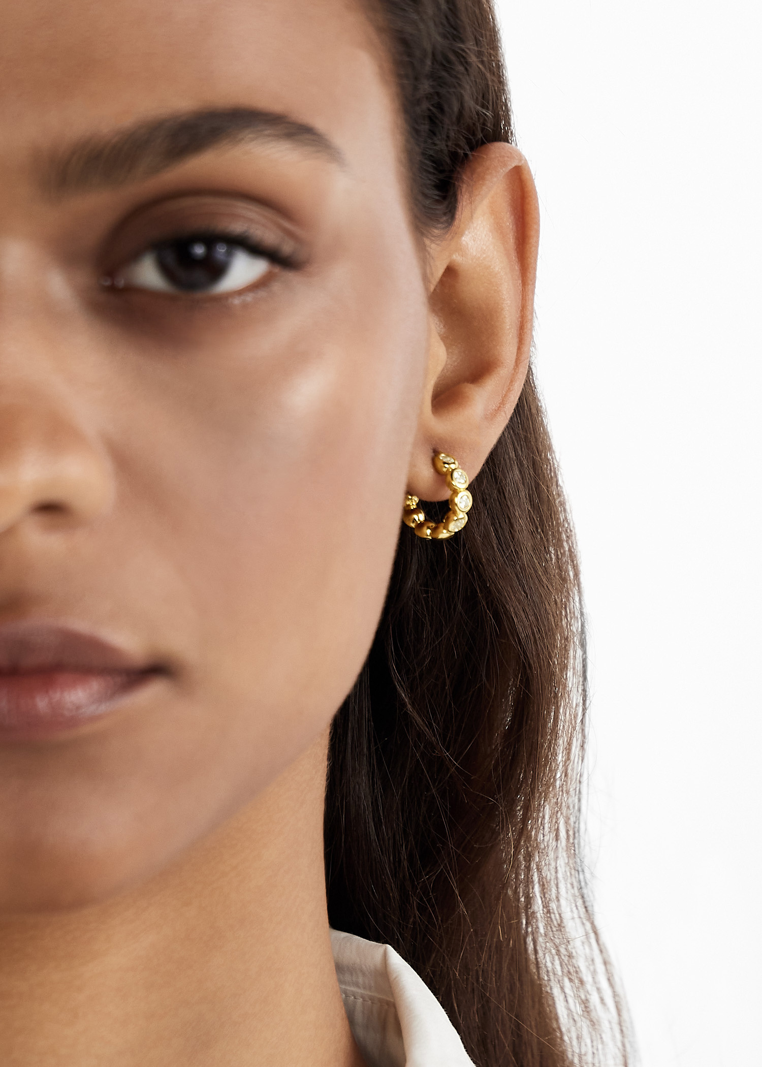 【MISSOMA】テニス スモール フープ イヤリングピアス Gold Missoma Tennis small hoop earrings for Women - Gold in UAE