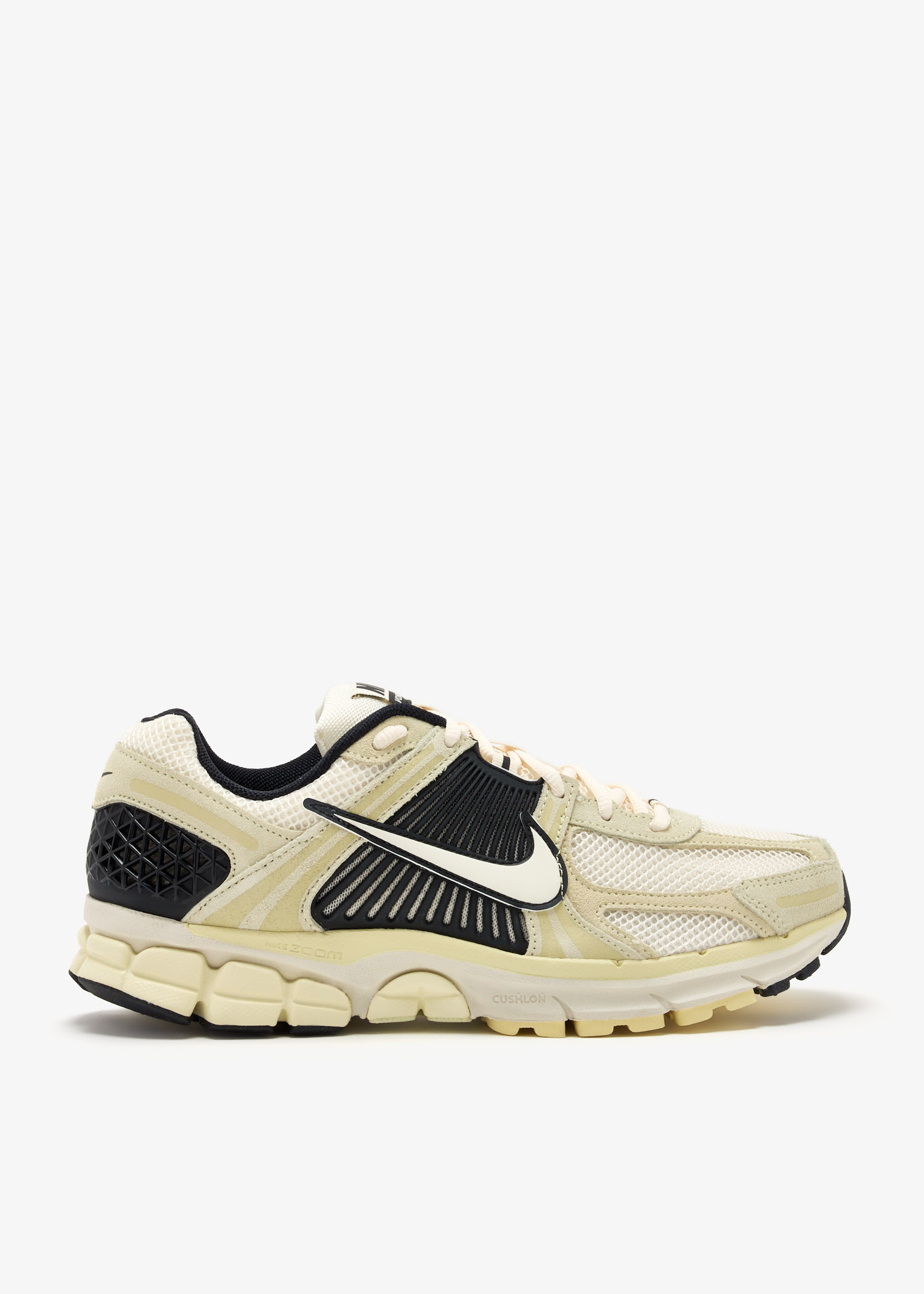 【NIKE】W ZOOM VOMERO 5 SE WHT/WHT 国内発送 Nike Zoom Vomero 5 