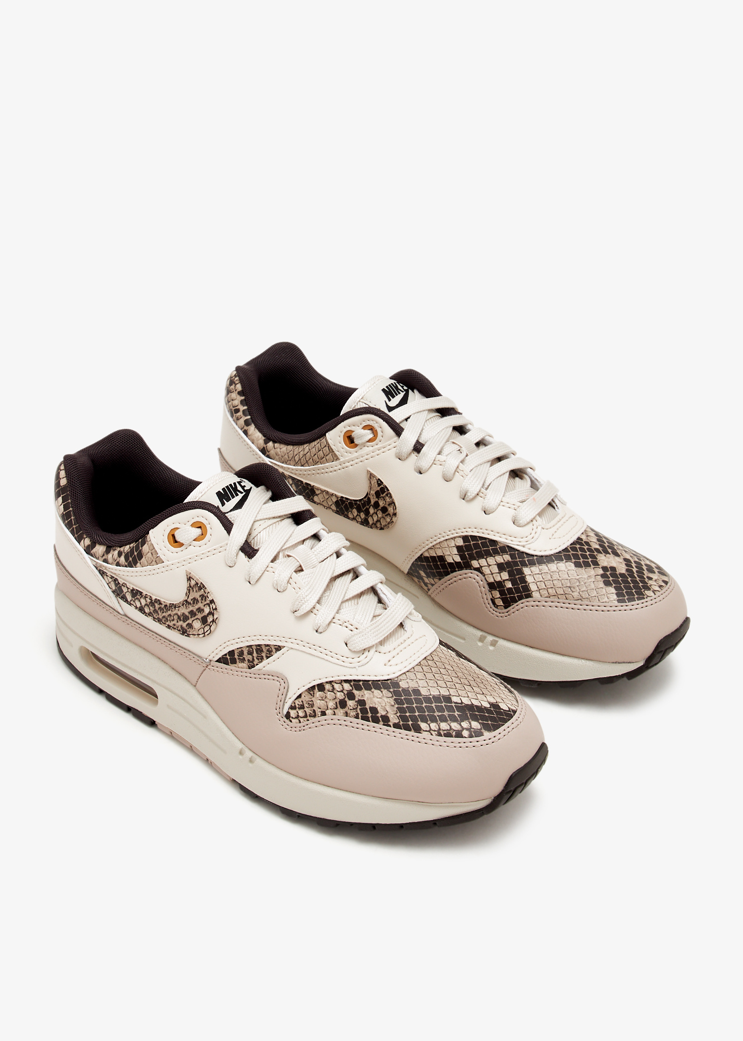 ★Nike★ Air Max 1 87 Women Shoes HF5338-100 Amazon.com | Nike Air Max 1 '87 Women's Shoes (HF5338-100