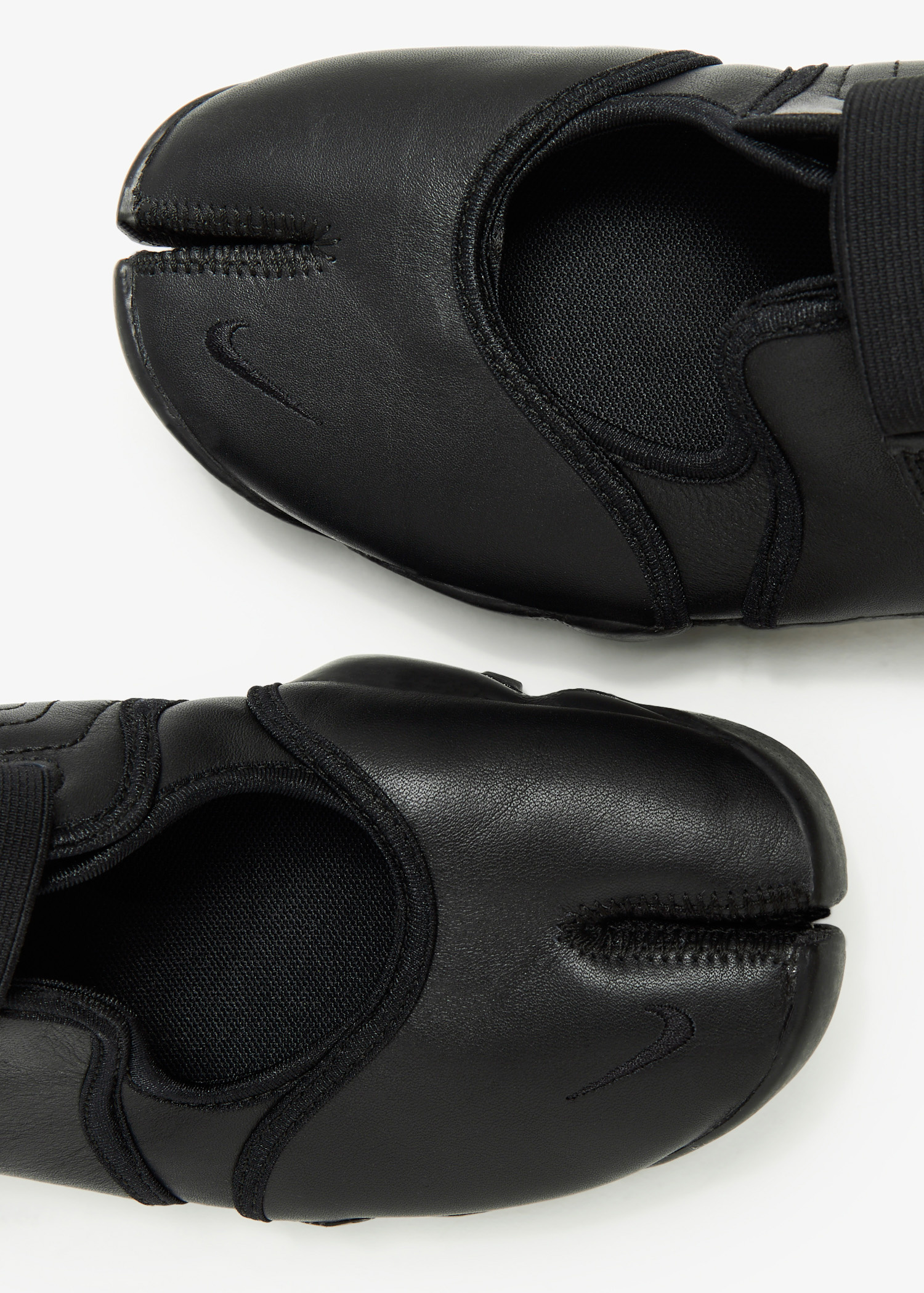 靴 NIKE AIR RIFT BREATHE BLACK leather Nike Air Rift Breathe Women's Shoes. Nike JP
