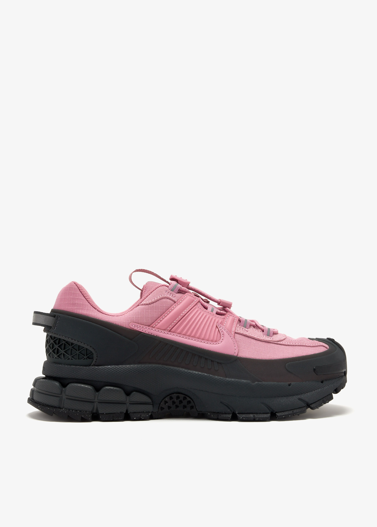 Nike Zoom Vomero Roam sneakers for Women - Pink in USA | Level Shoes