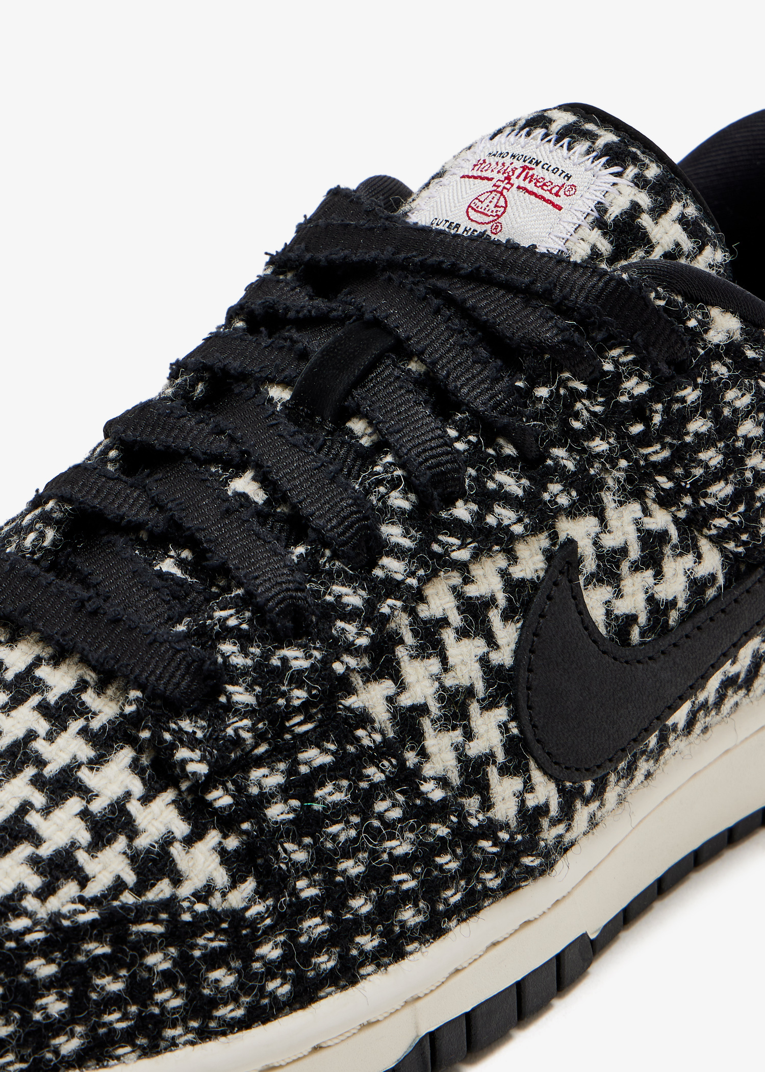 Nike x Harris Tweed® Dunk Low sneakers for Women - Printed