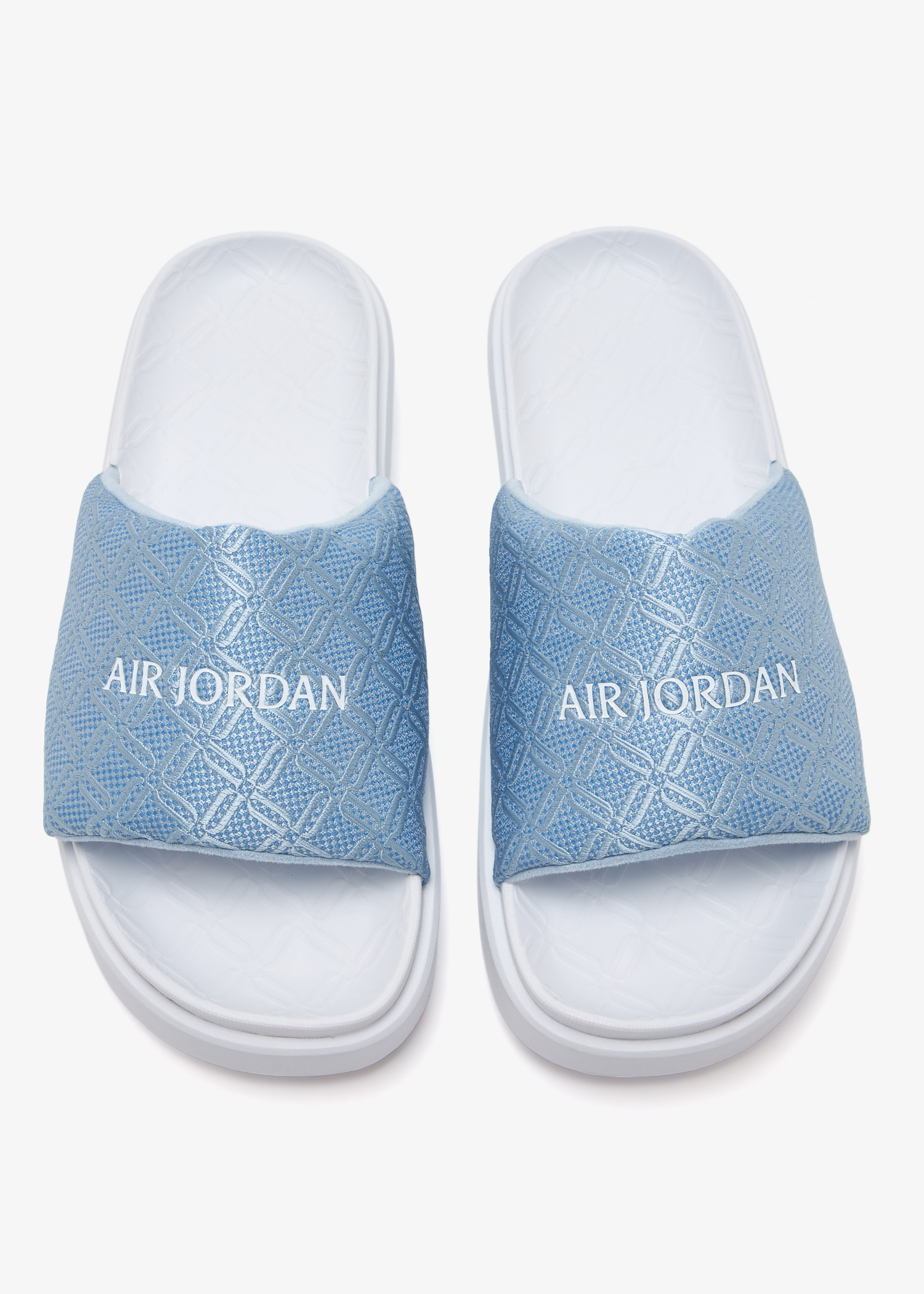 ★NIKE★Jordan Sophia★大人気★ 発売中【WMNS Air Jordan Sophia Sandals】雲の上を歩いている