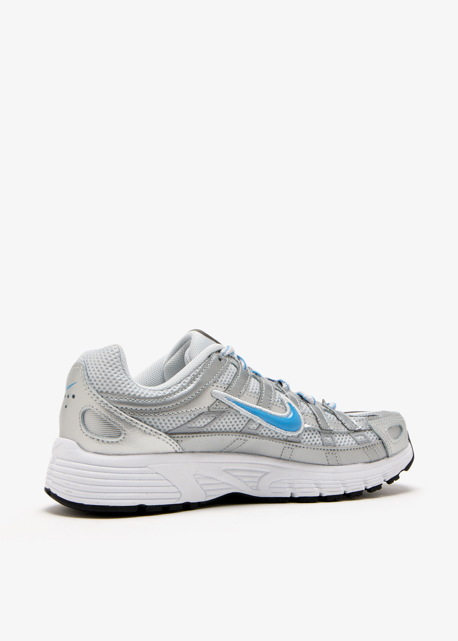 Nike P-6000 sneakers for Boy - Grey in UAE | Level Shoes
