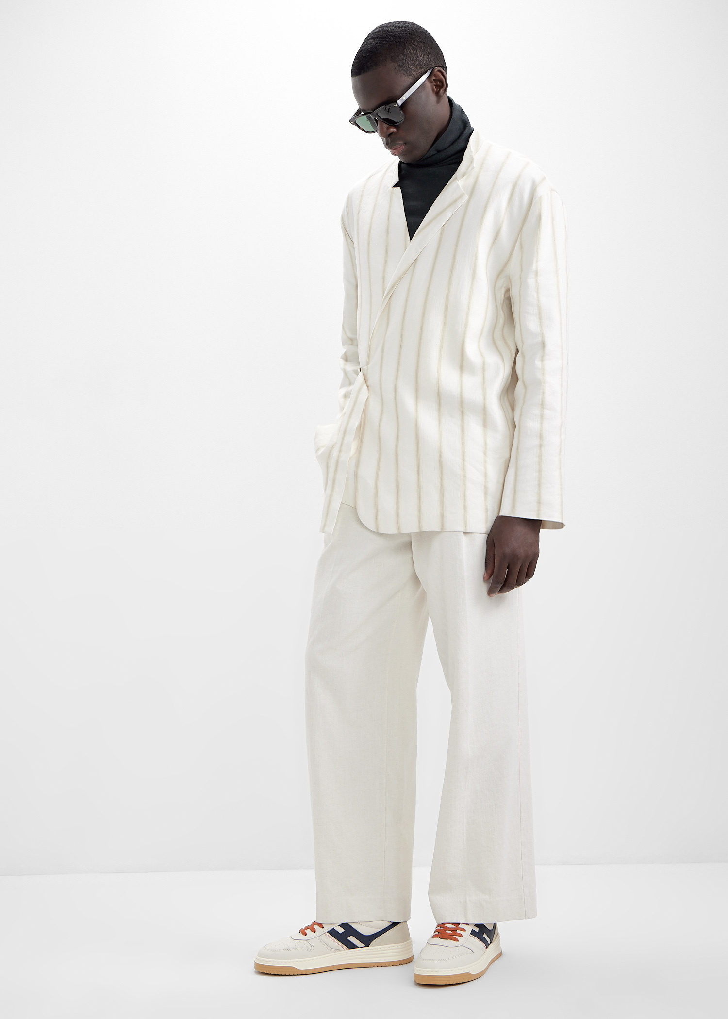 Hogan H630 sneakers for Men - White in UAE | Level Shoes Hogan H630 sneakers for Men - White in UAE | Level Shoes