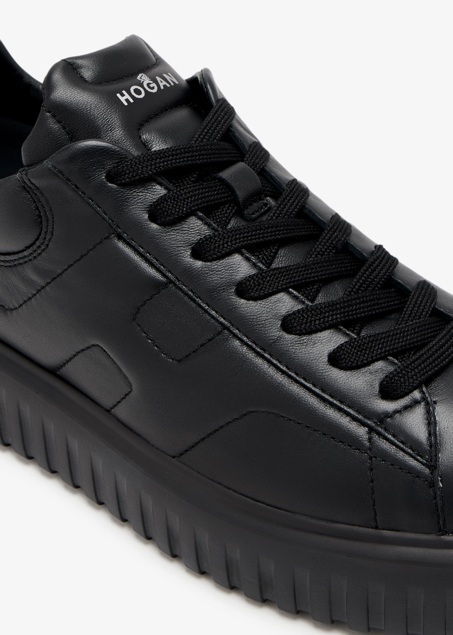 VIP【関税送料無料】希少 HOGAN LEATHER SNEAKERS VIP【関税送料無料】希少 HOGAN BLACK WHITE LEATHER SNEAKERS