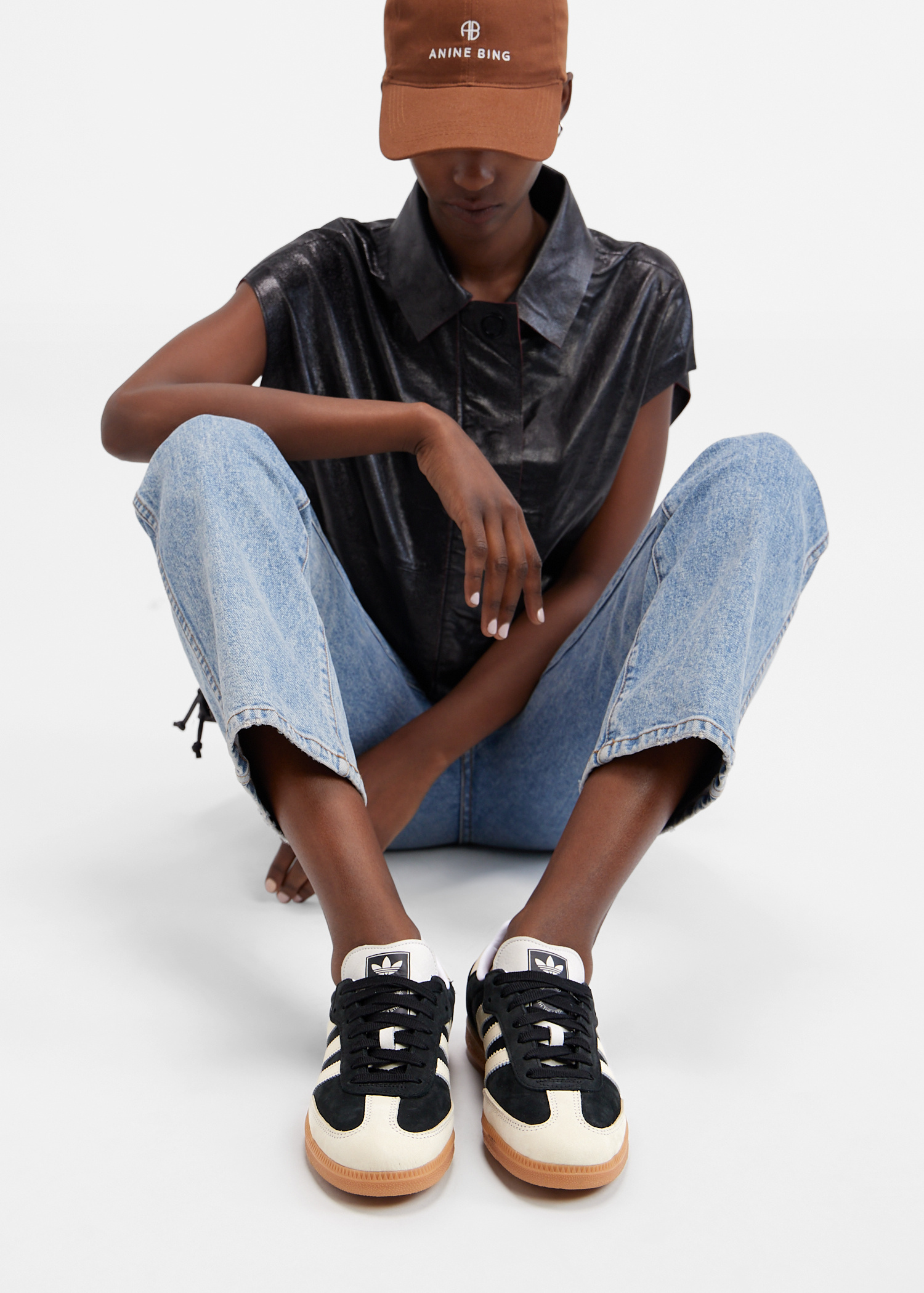adidas Samba OG sneakers for Women - Black in Qatar | Level
