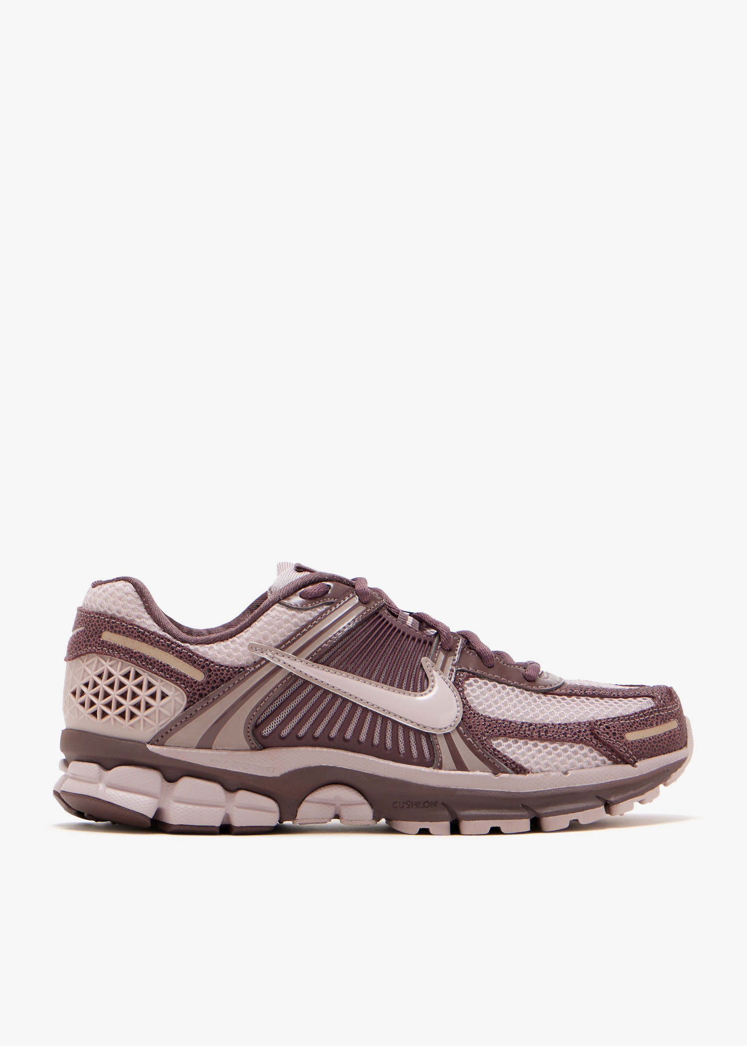 Nike Zoom Vomero 5 sneakers for Women - Pink in USA | Level Shoes
