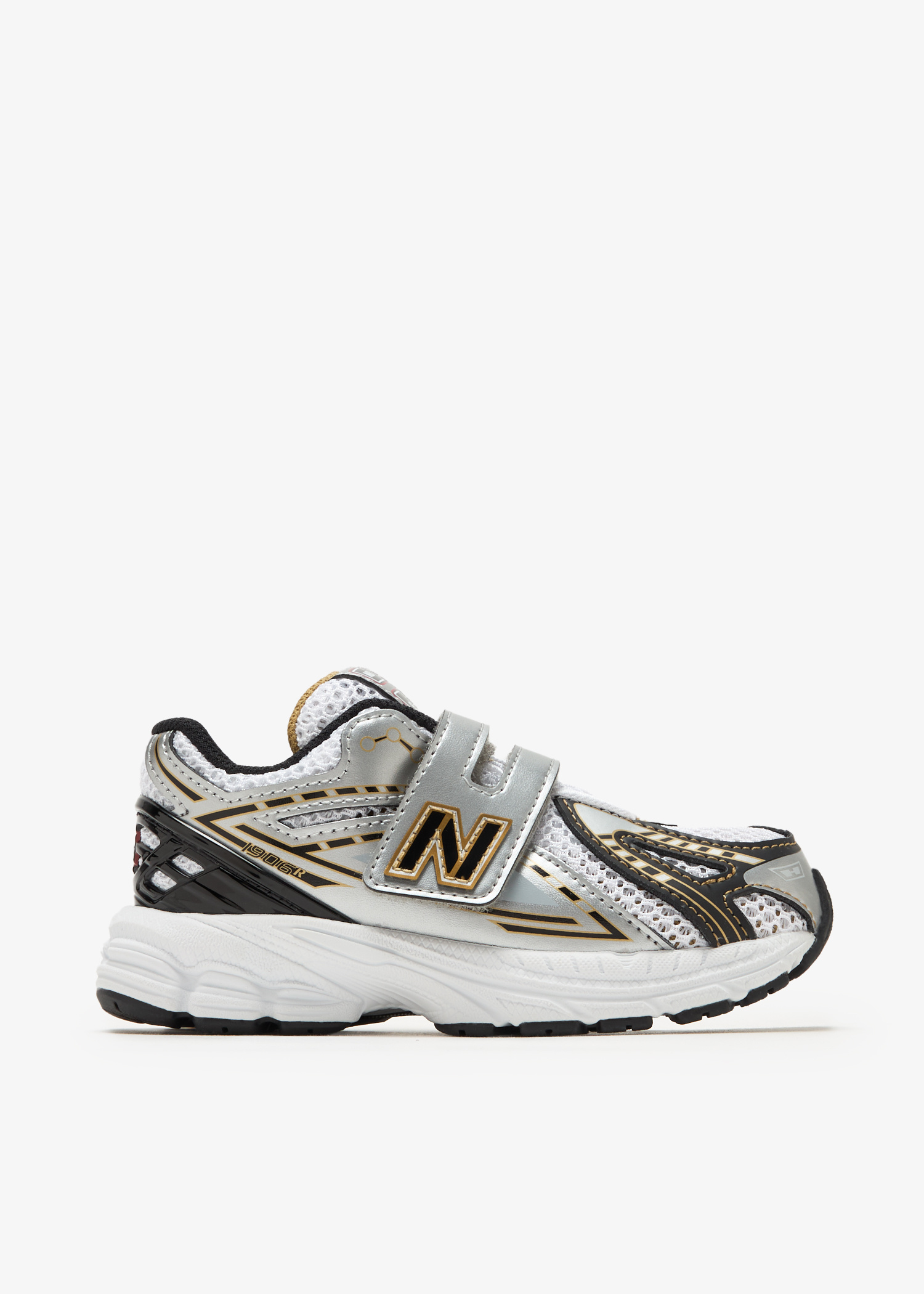シロダーラ New Balance 1906R sneakers for Girl - White in UAE | Level Shoes