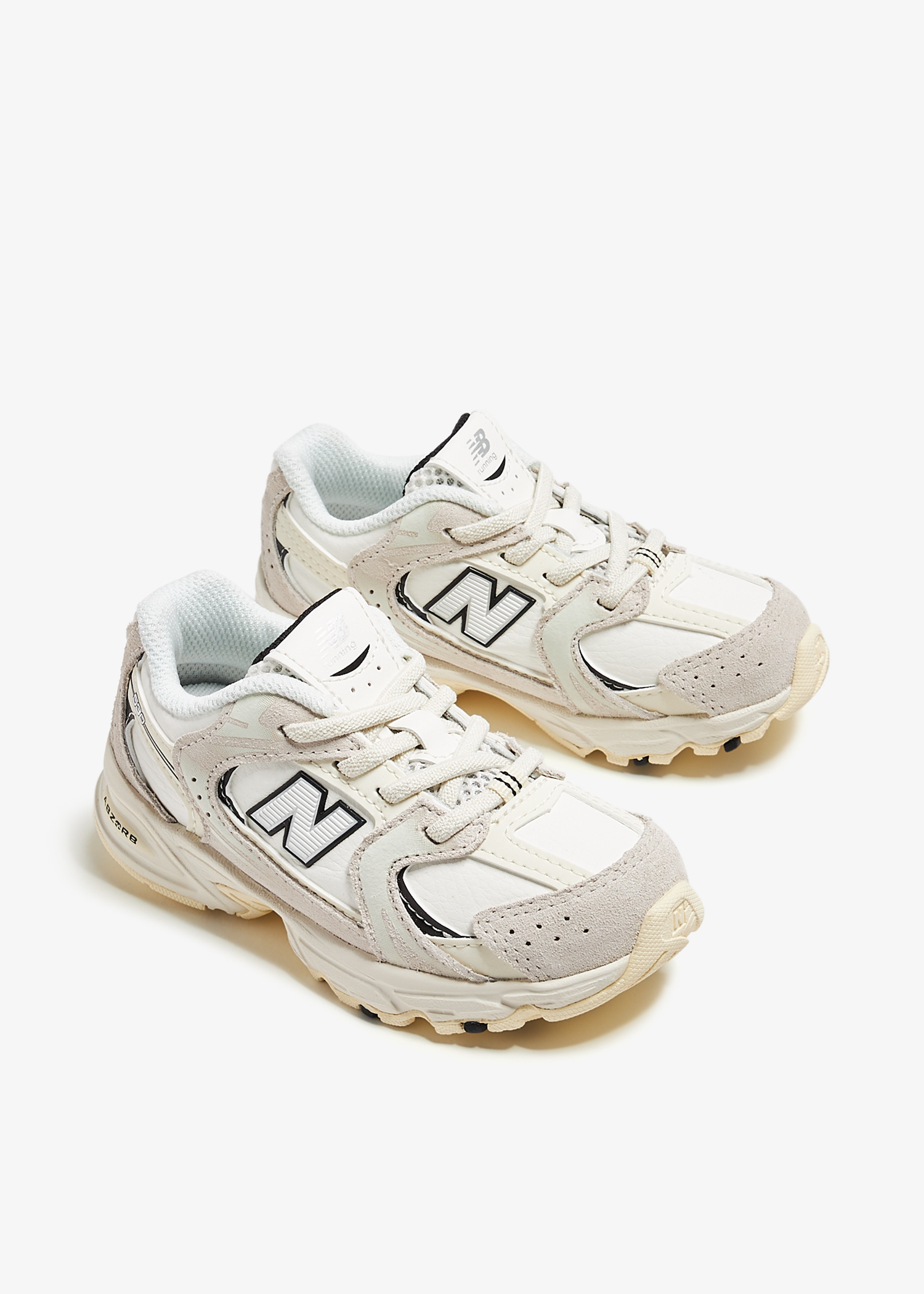 New Balance 530 sneakers for Kids Unisex - White in UAE | Level Shoes