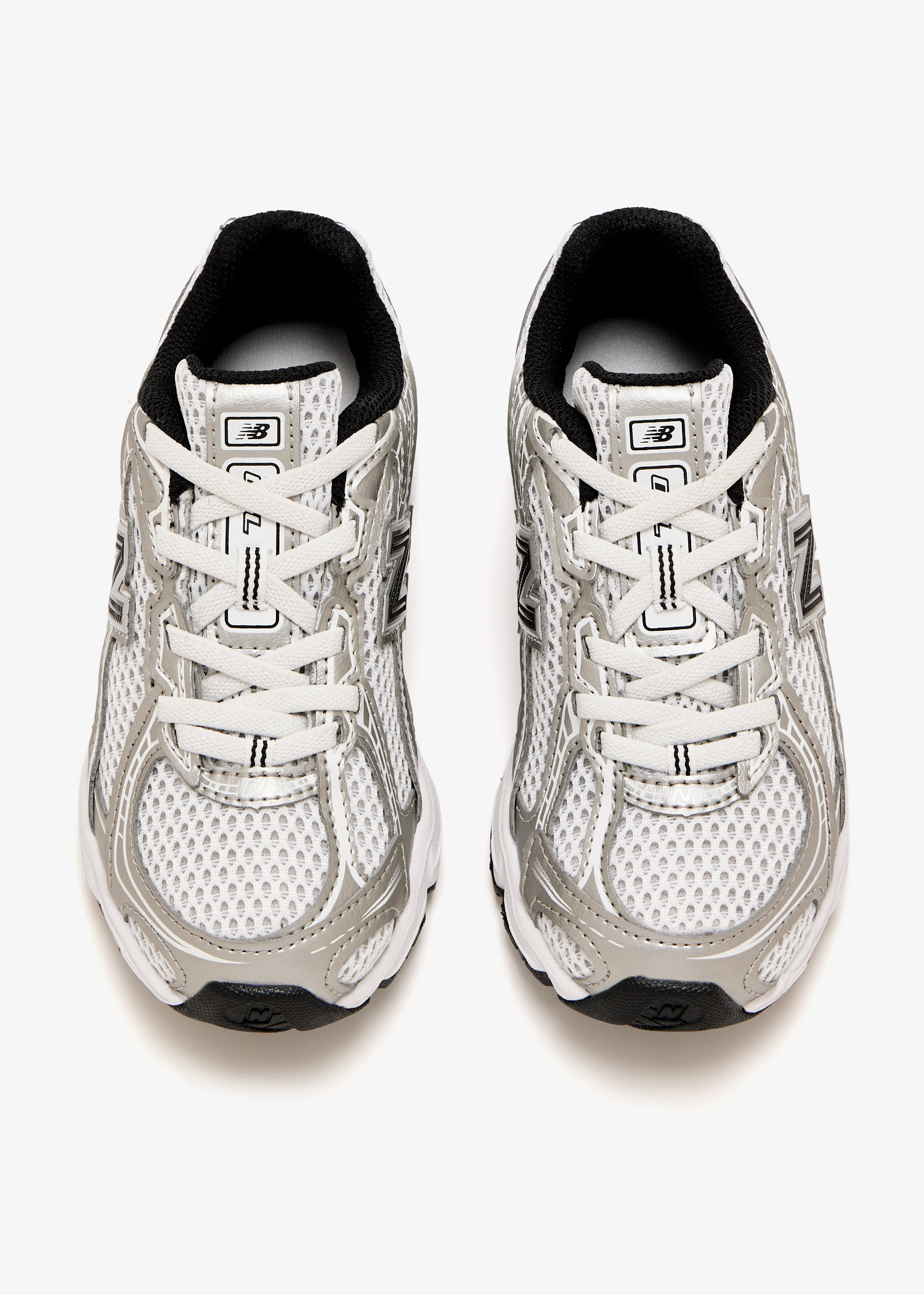New Balance 740 sneakers for Boy - White in UAE | Level Shoes