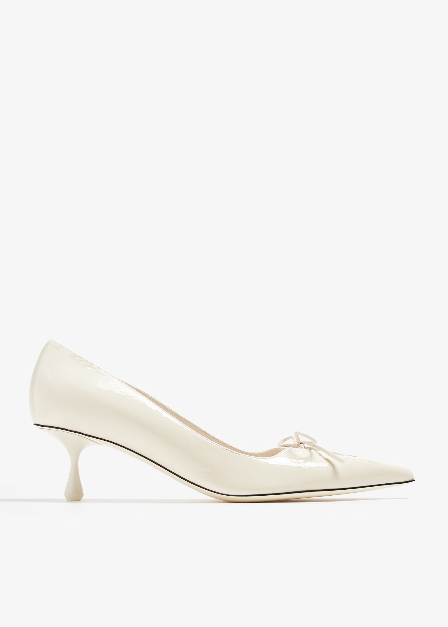 Jimmy★Choo(セールで1点のみ)大人気のStarStuds付きMiniSara Jimmy☆Choo(セールで1点のみ)大人気のStarStuds付きMiniSara