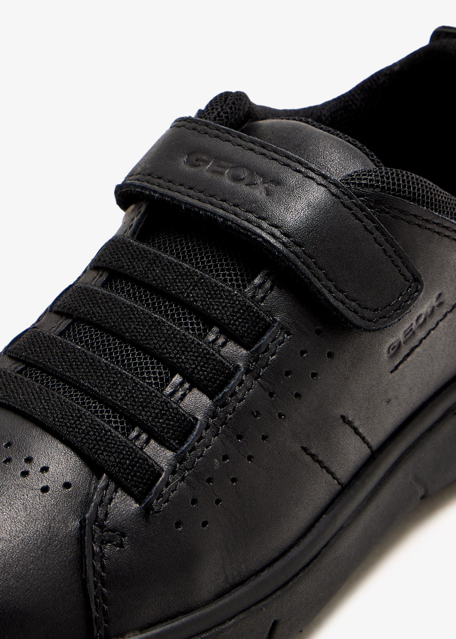 Geox Nebcup sneakers for Kids Unisex - Black in UAE | Level