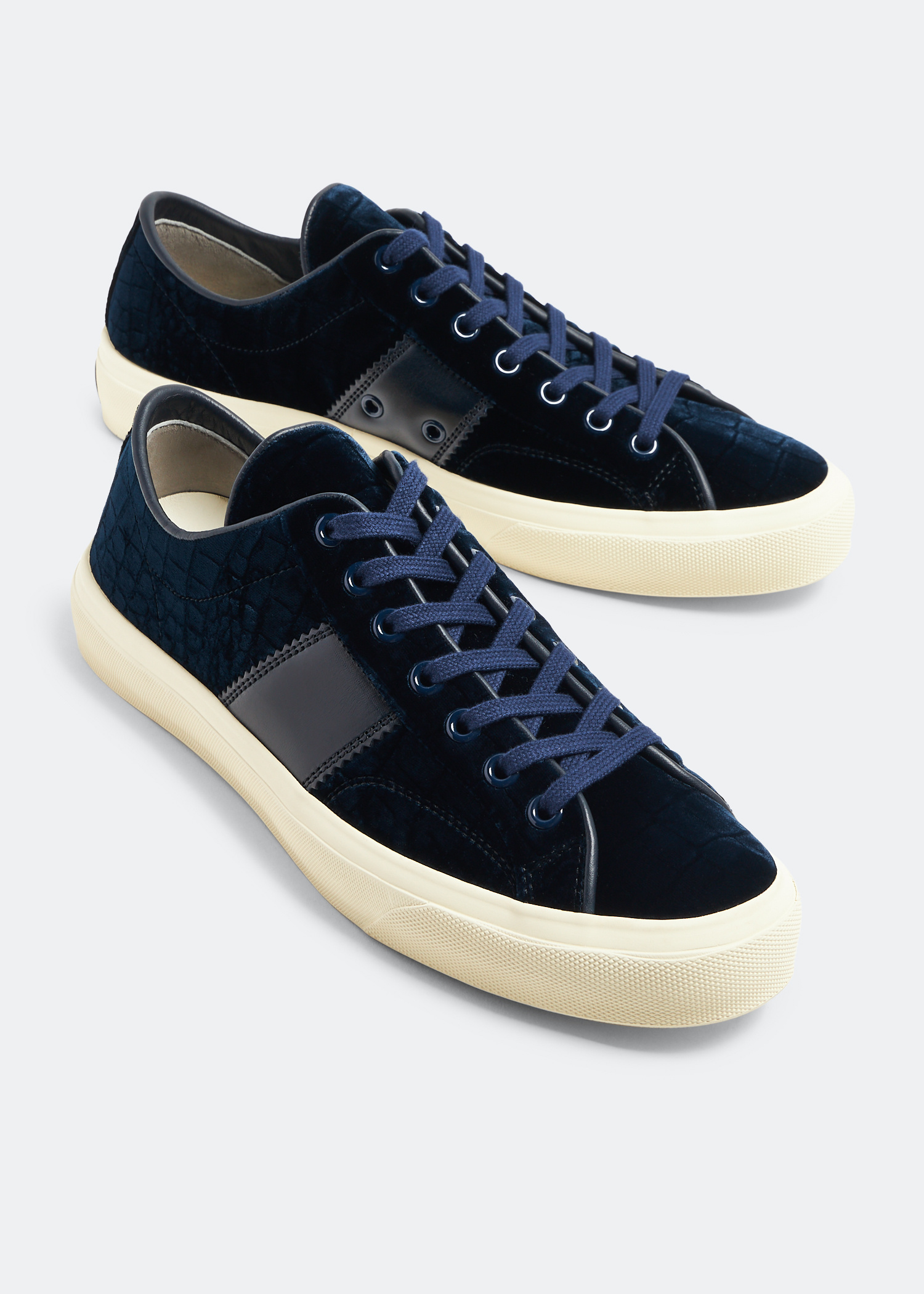 Tom Ford Cambridge sneakers for Men - Blue in KSA | Level Shoes