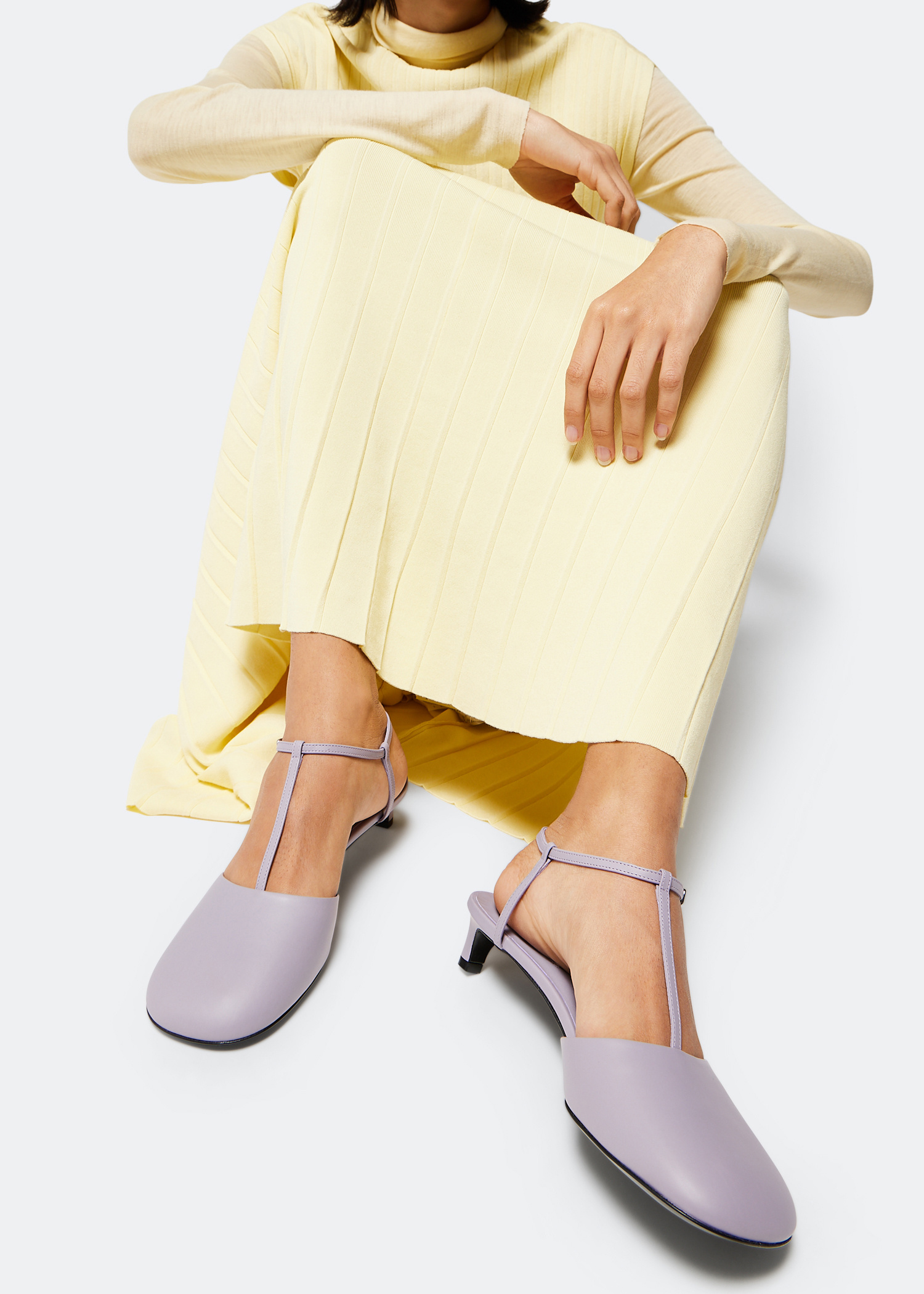 【JIL SANDER】T-strap shoes archive Jil Sander T-Strap Sandals in Black Leather ref.989565