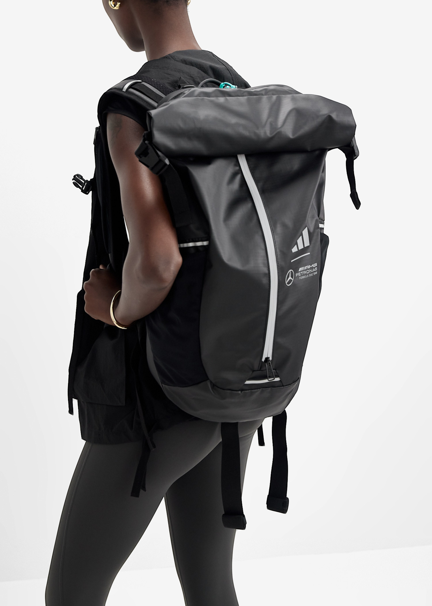 ★adidas★MERCEDES-AMG PETRONAS F1 TEAM APS BACKPACK★追跡可 adidas Mercedes-AMG Petronas F1 Team Fan Wear Adaptive Backpack