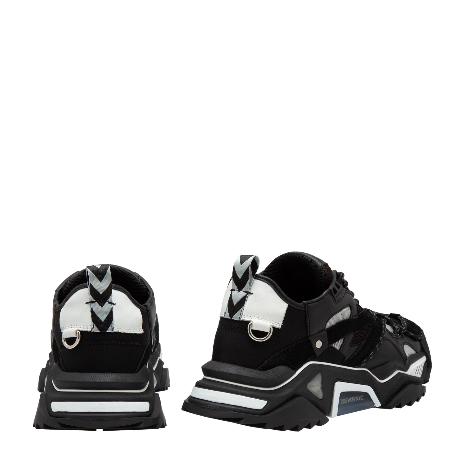Strike 205 sneakers for Men - Black in UAE | Level Shoes
