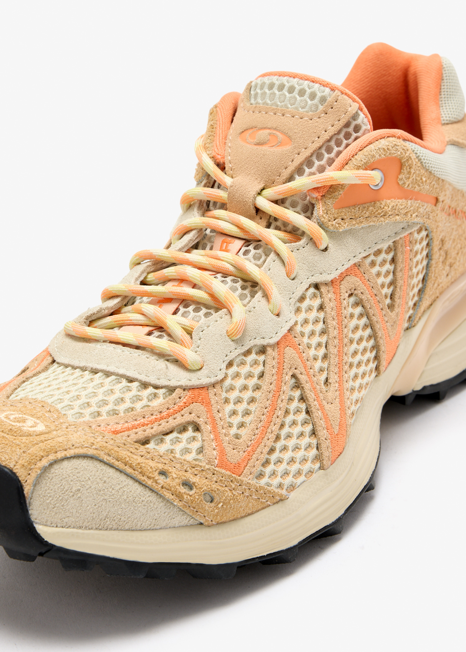 Salomon XT-Whisper Embroidery sneakers for Women - Orange in USA