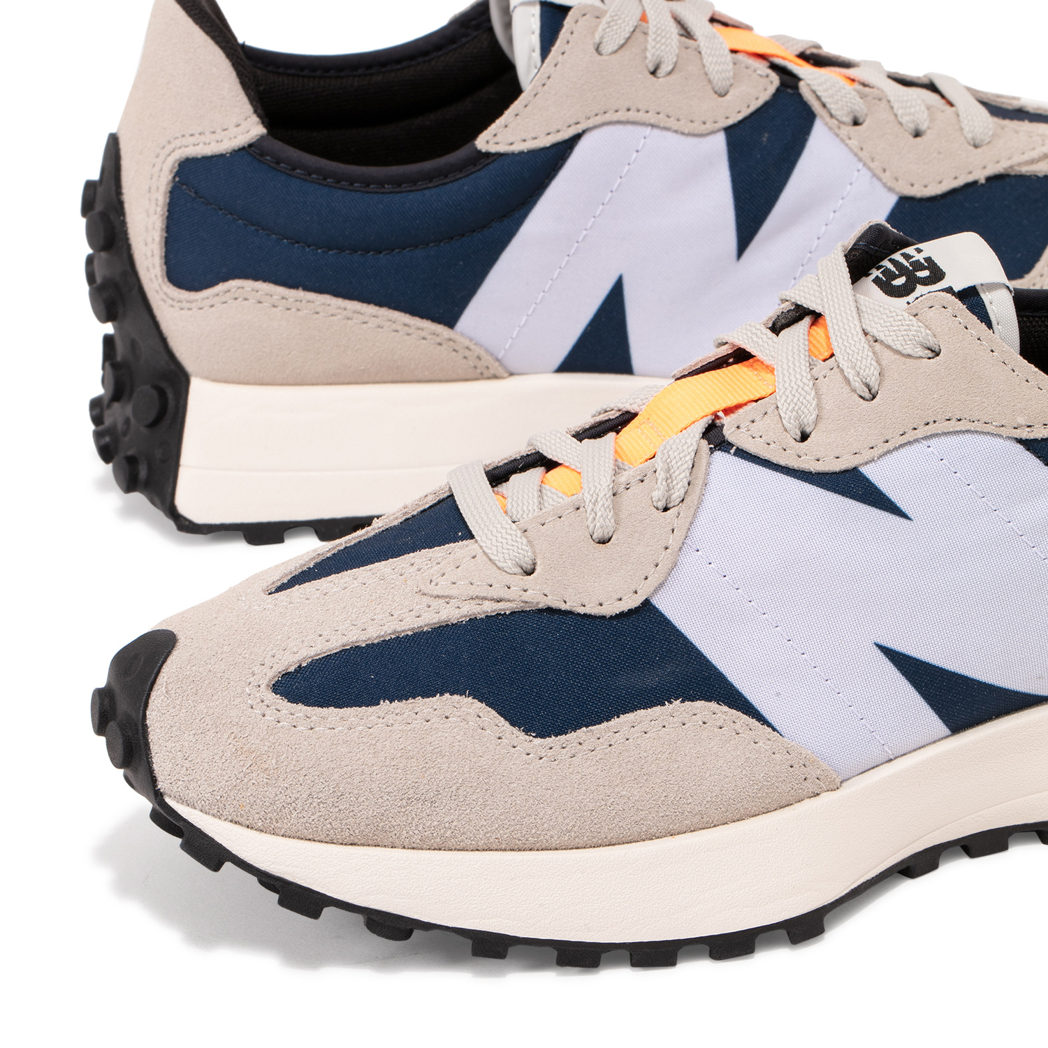 New Balance 327 sneakers for Men Blue in UAE Level Shoes