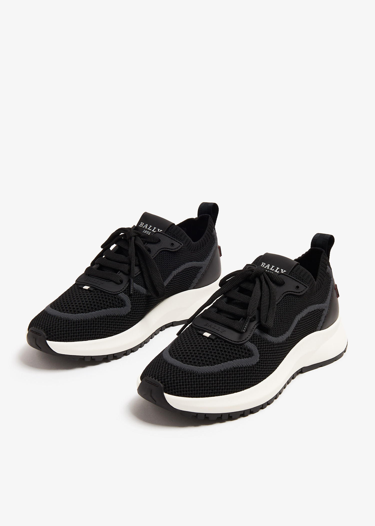 【23AW NEW】BALLY_men / DAVYN レザー ロースニーカー / Black Bally lace-up Leather Sneakers | Black | FARFETCH