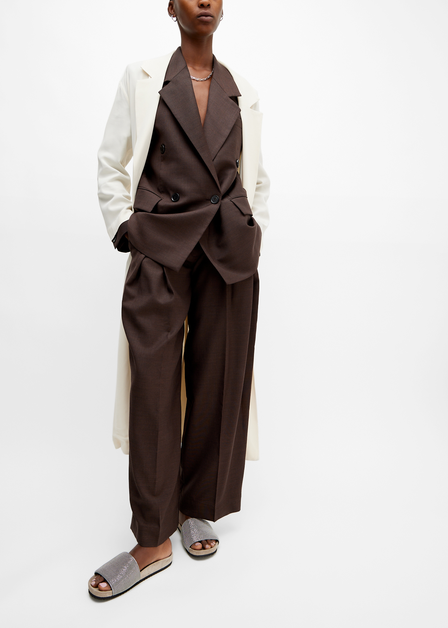 Brunello Cucinelli MZMIG1390C6351 関税送料込 0BC2009ST__500253__P21__noshad