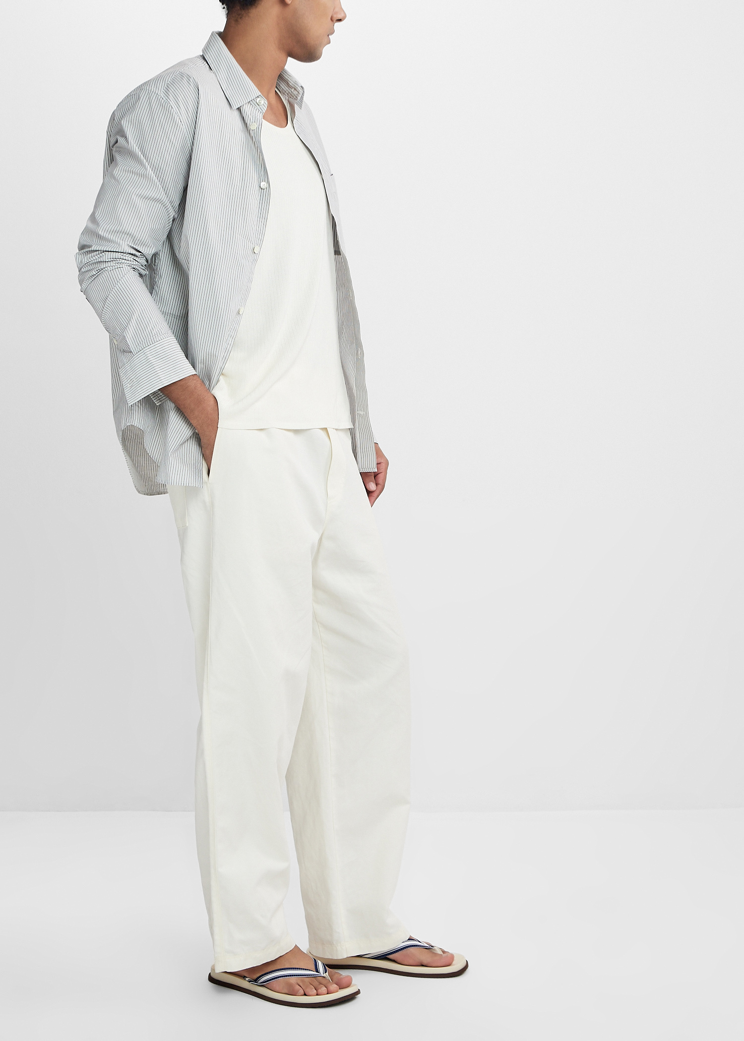 BRUNELLO CUCINELLI　ハンガー　8本セット Brunello Cucinelli Wool Double-Pleated Drawstring Track