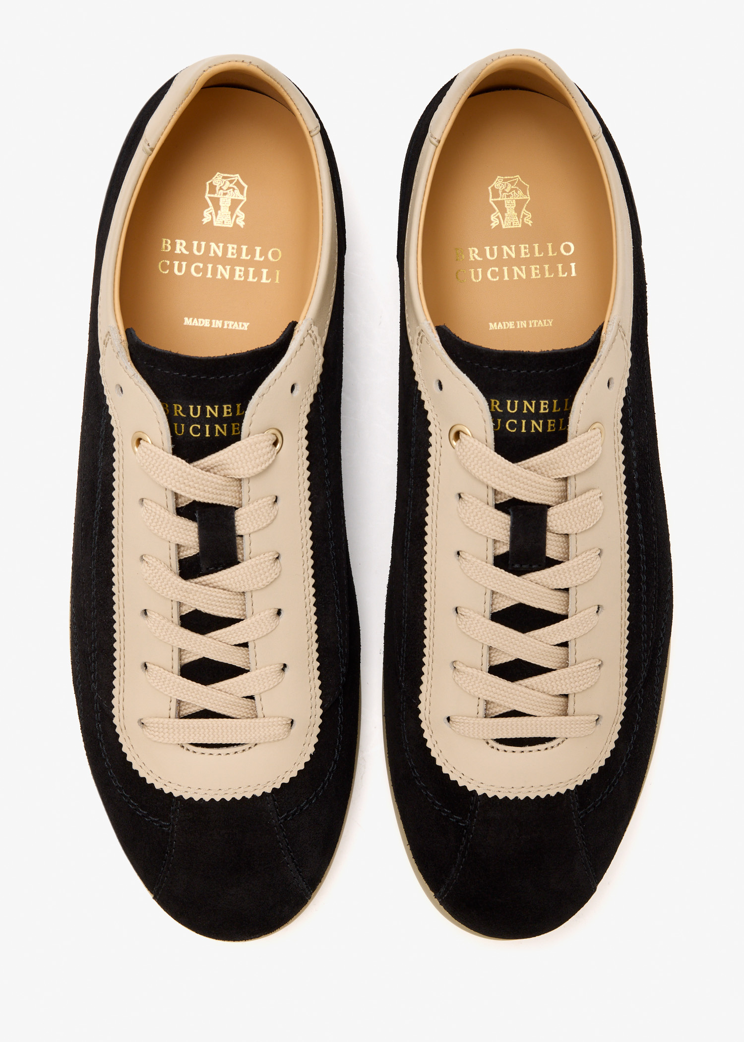 Brunello Cucinelli Suede sneakers for Men - Black in Kuwait