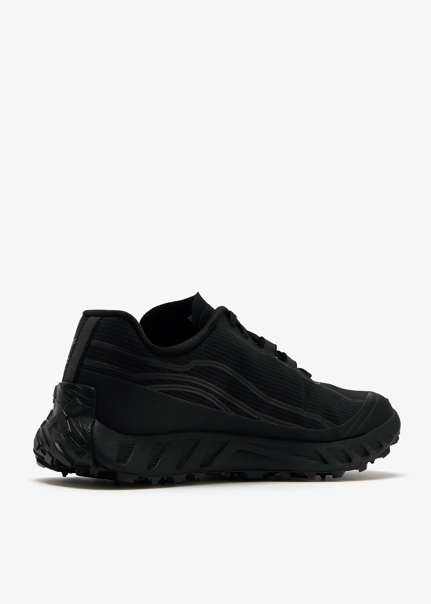 norda 002 sneakers for Men - Black in UAE | Level Shoes