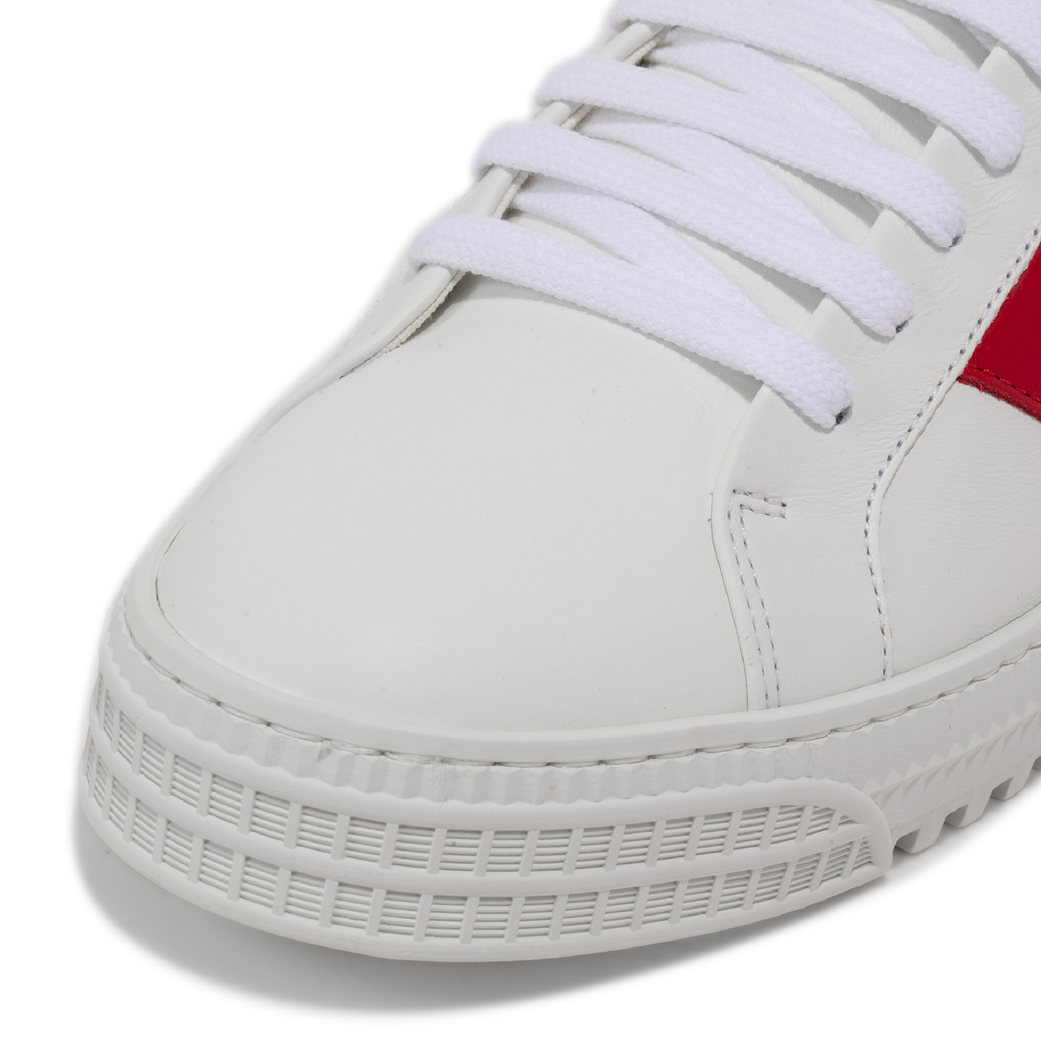 Off-White Arrow sneakers for Men - White in UAE | Level Shoes