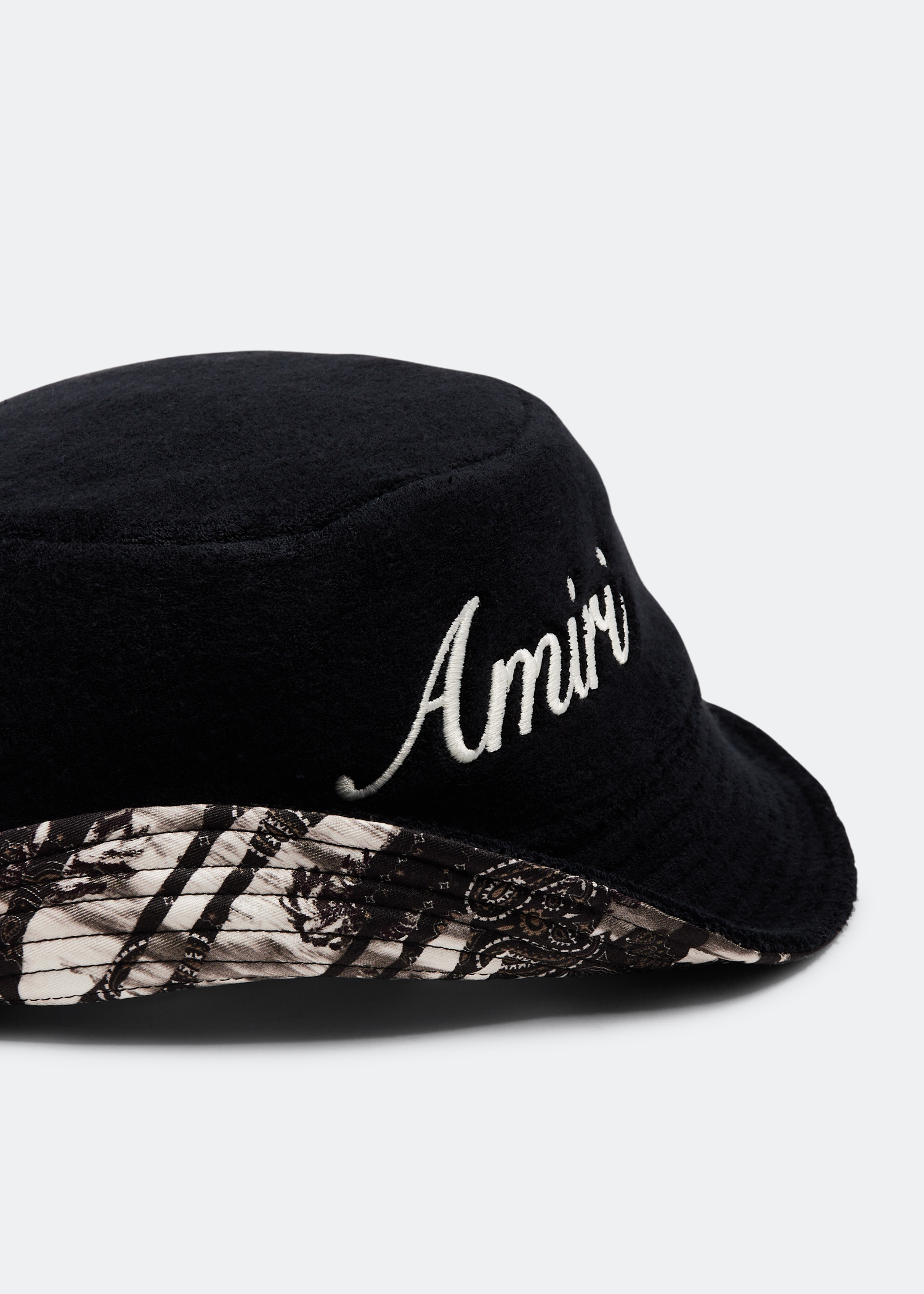 AMIRI Bandana reversible bucket hat for Men - Black in USA | Level
