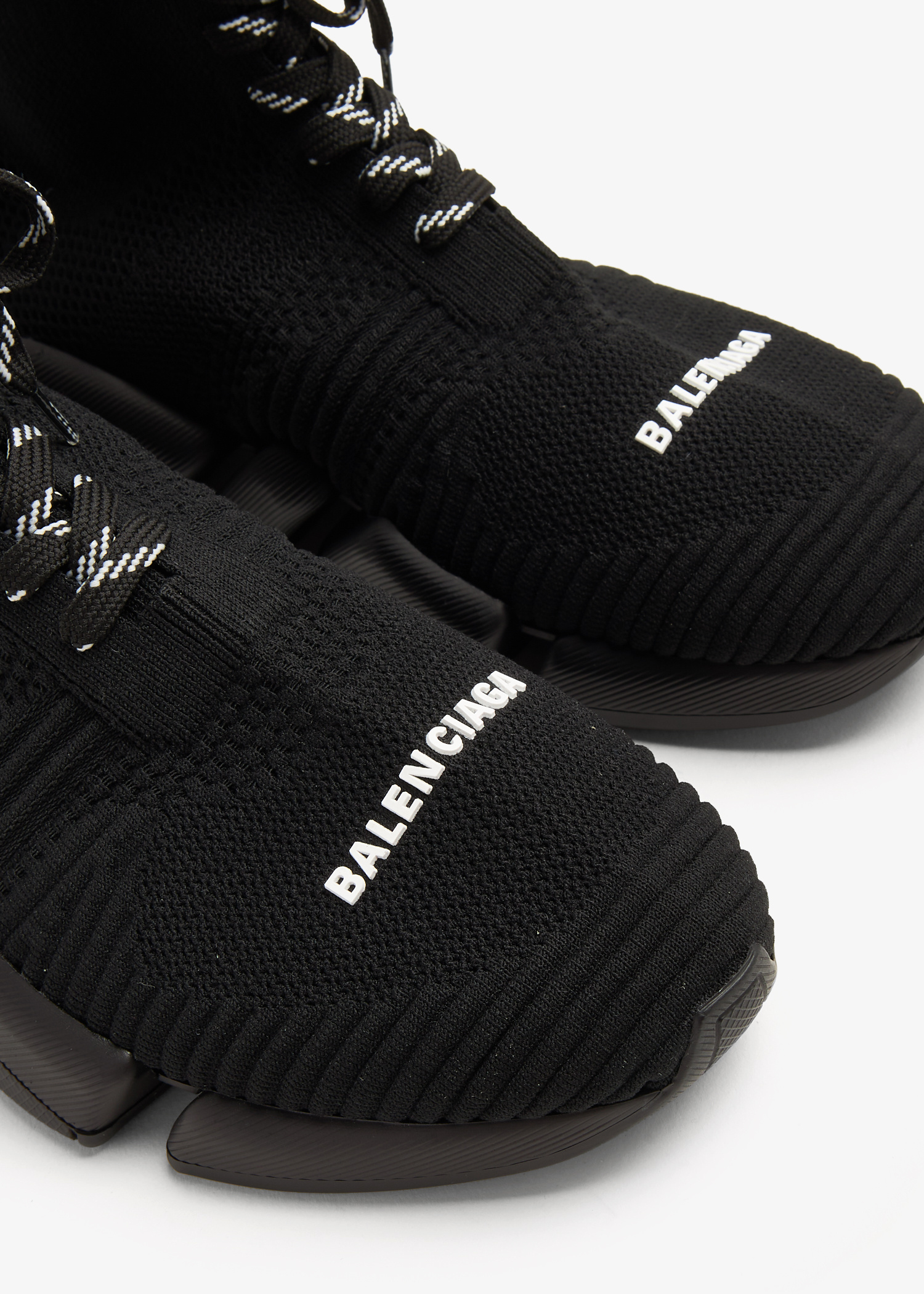 ●送料込●BALENCIAGA●NAPORI バブーシュ L15 メンズ ブラック Balenciaga ロゴパッチ ジャケット | ブラック | FARFETCH JP