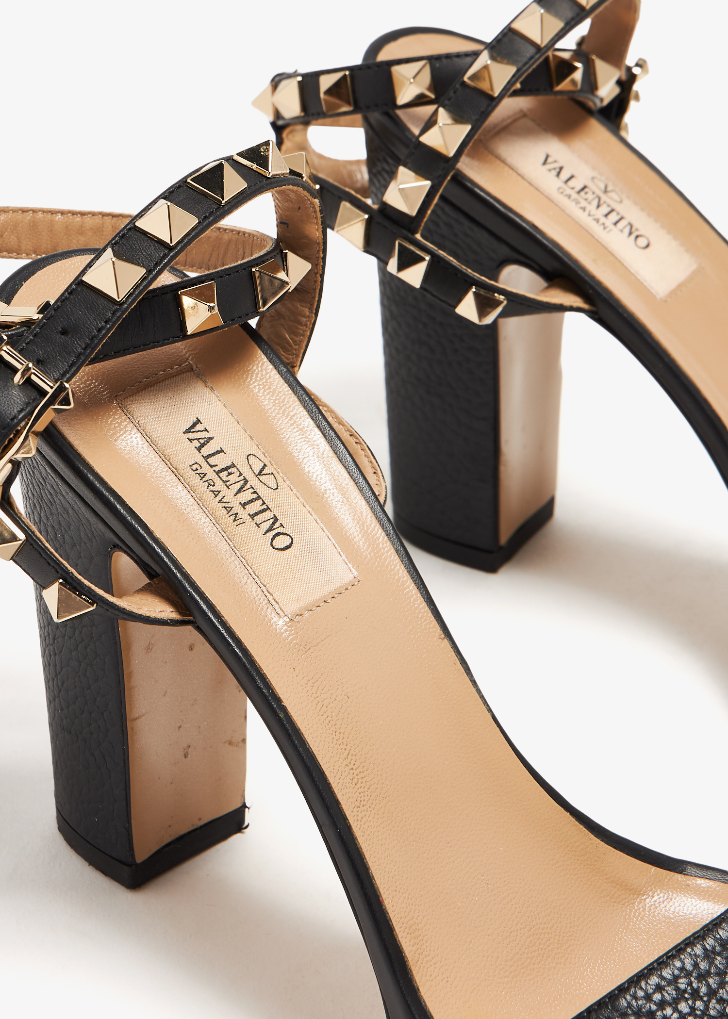 【関税負担】 VALENTINO Rockstud Sandals Valentino Garavani - Rockstud Skin Metallic Leather Sandal, 70mm