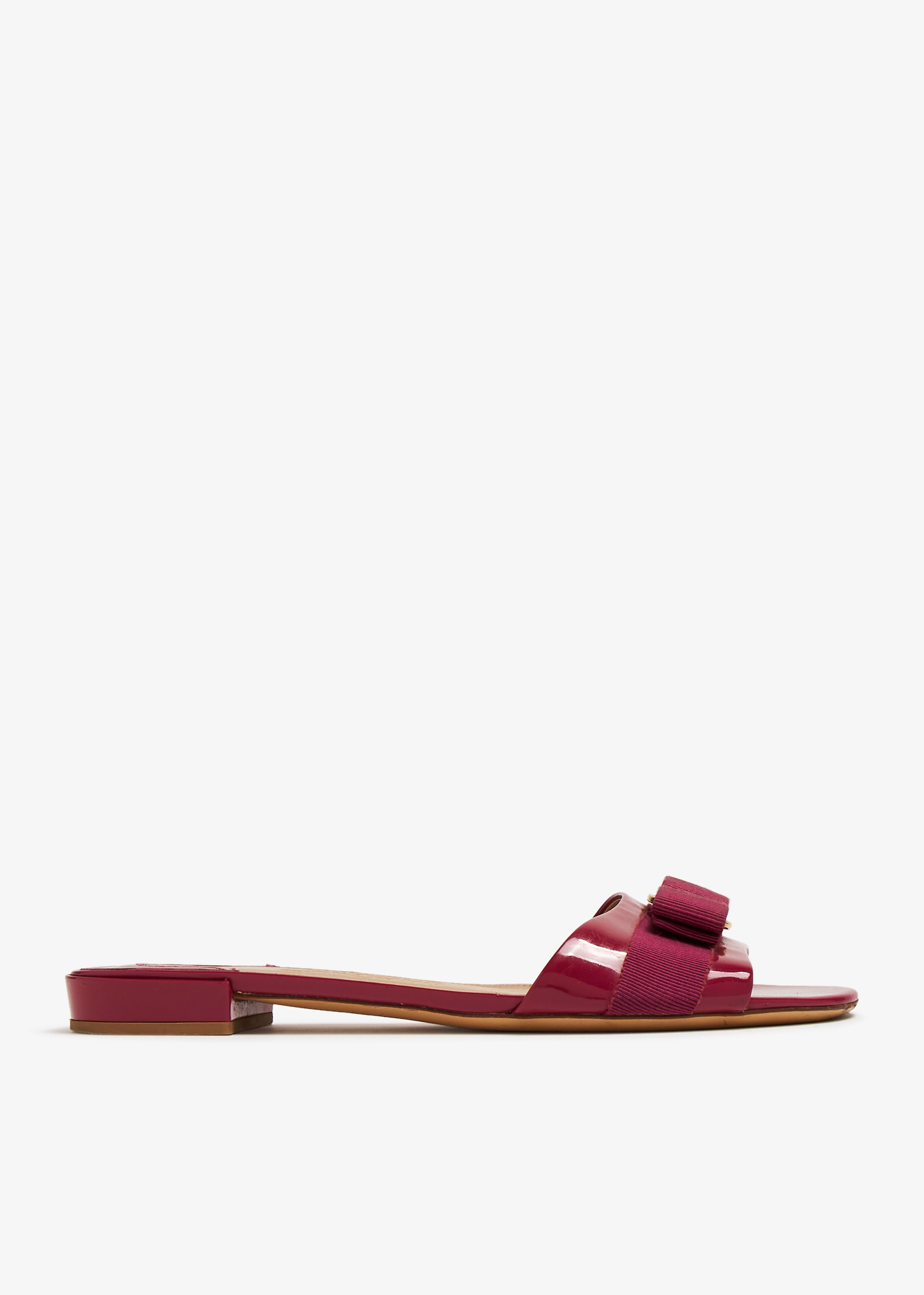 Salvatore Ferragamo Pre-Loved Gil flat sandals for Women