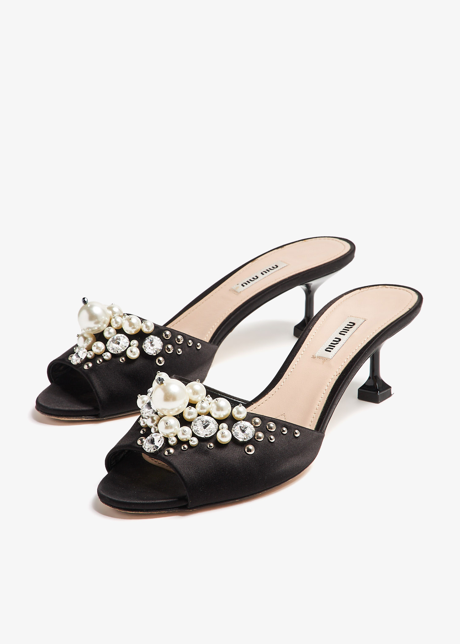 お値下げ★新品箱付き MiuMiu サテンミュール 38.5 楽天市場】【中古】 MIUMIU （ミュウミュウ） ﾋﾞｼﾞｭｰ クリスタル