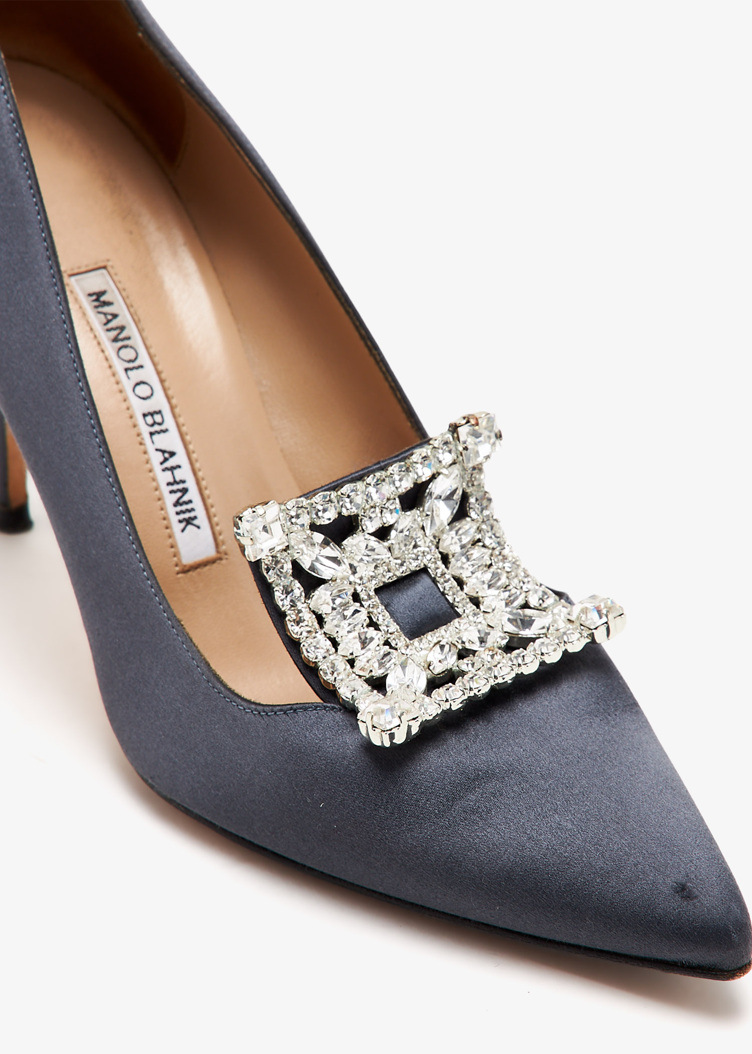 Manolo Blahnik Pre-Loved Borlak pumps for Women - Grey in