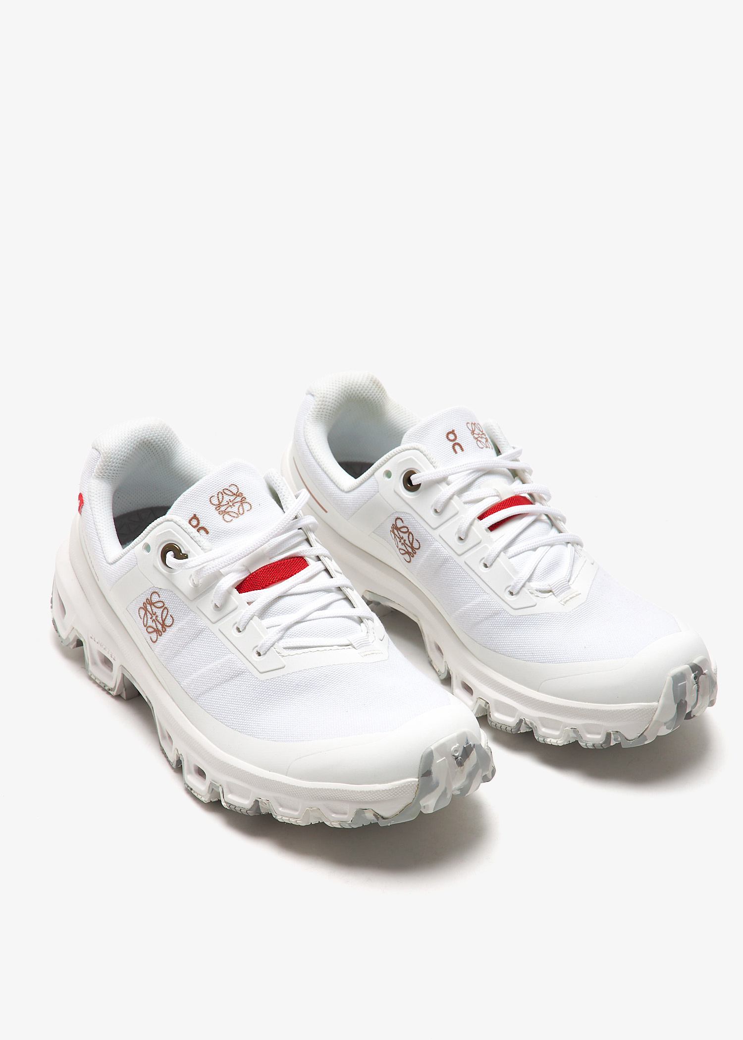LOEWE Pre-Loved x On Cloudventure sneakers for Women - White in