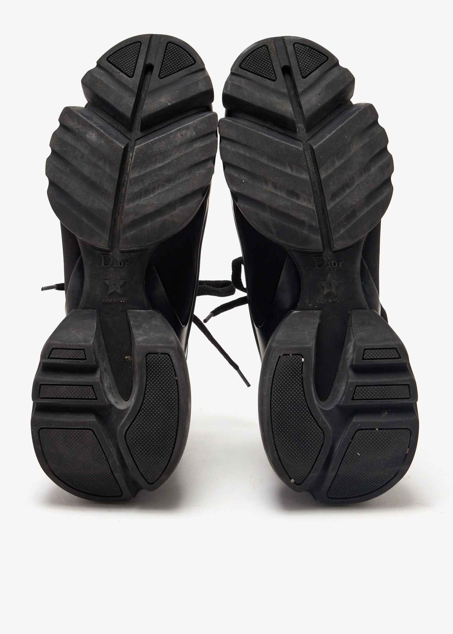 Dior Pre-Loved D-Connect sneakers for Women - Black in UAE | Level 