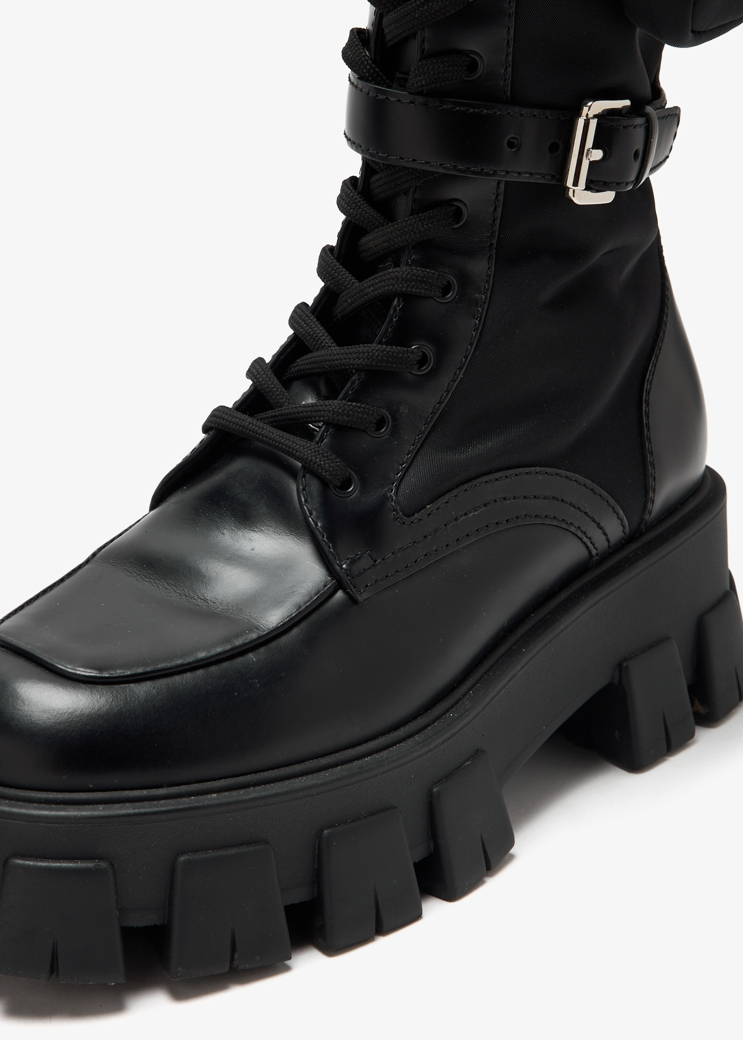 【PRADA】Lace-Up Platform Combat Boots UK8 PRADA】Lace-Up Platform Combat Boots UK8 Prada Black Lace-Up