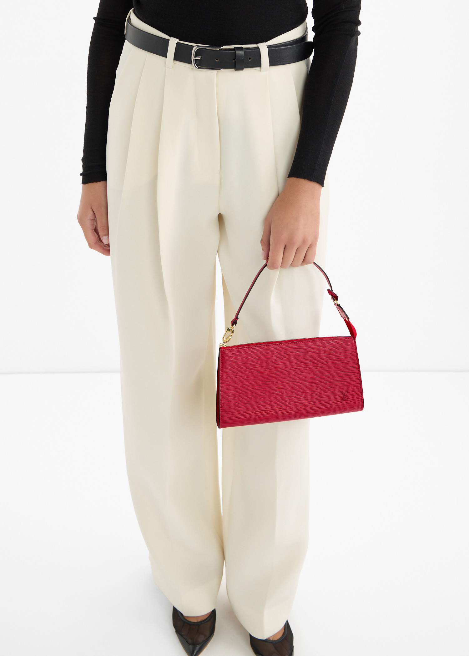Louis Vuitton Pre-Loved Pochette Accessoires bag for Women - Red