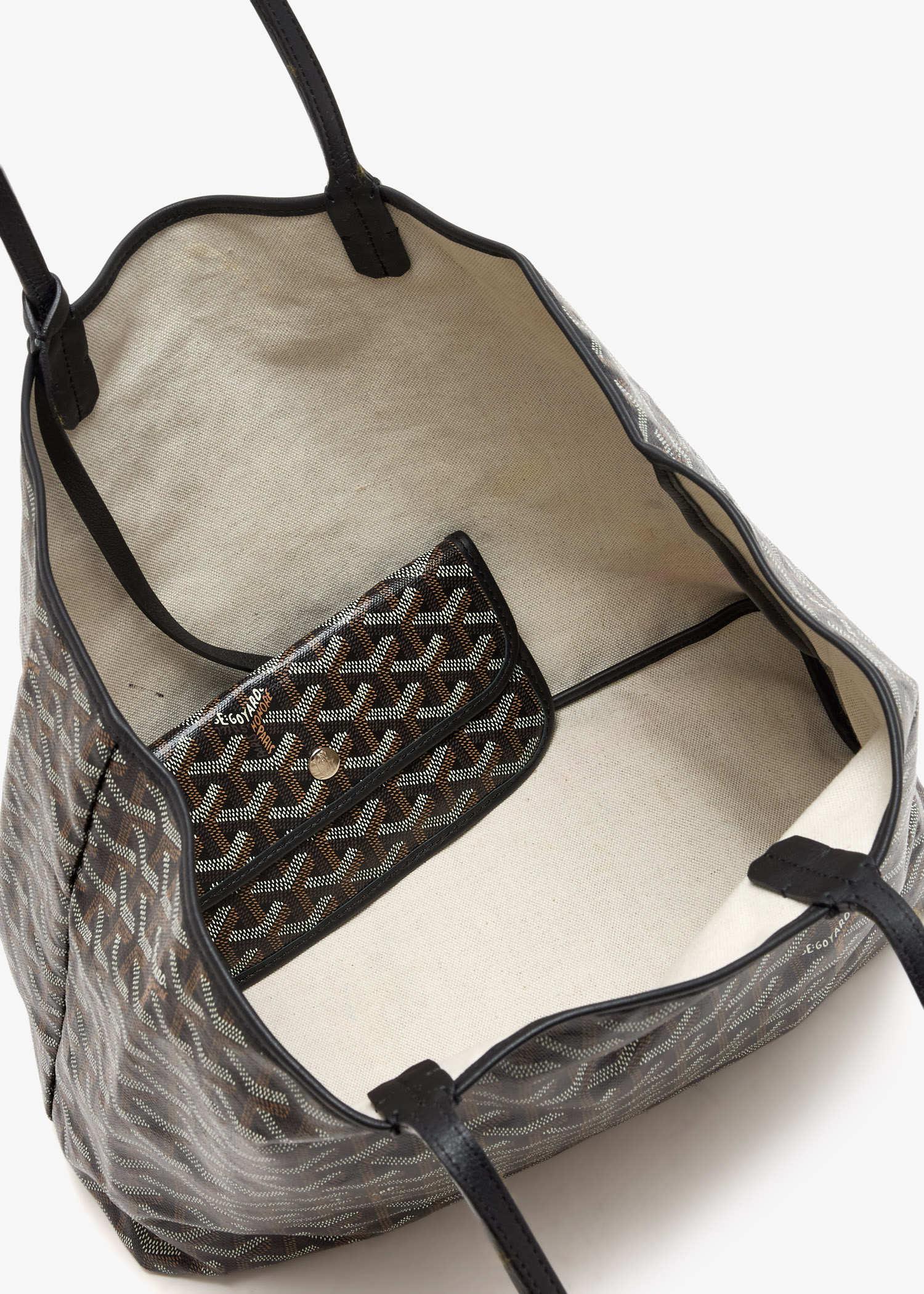 Goyard ブラック バケットバッグ 28598663_57866642_600.jpg