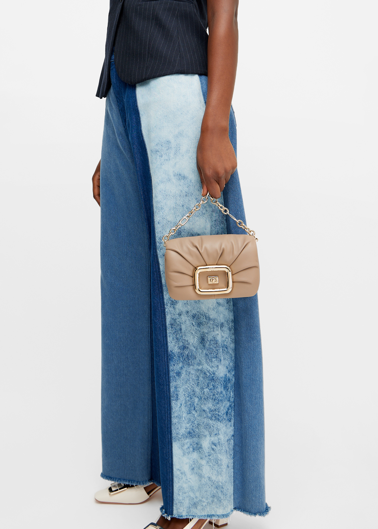 ハンドバッグ Roger Vivier HAND BAG (RBWAOGJ0100YDR C415) s-l400.jpg