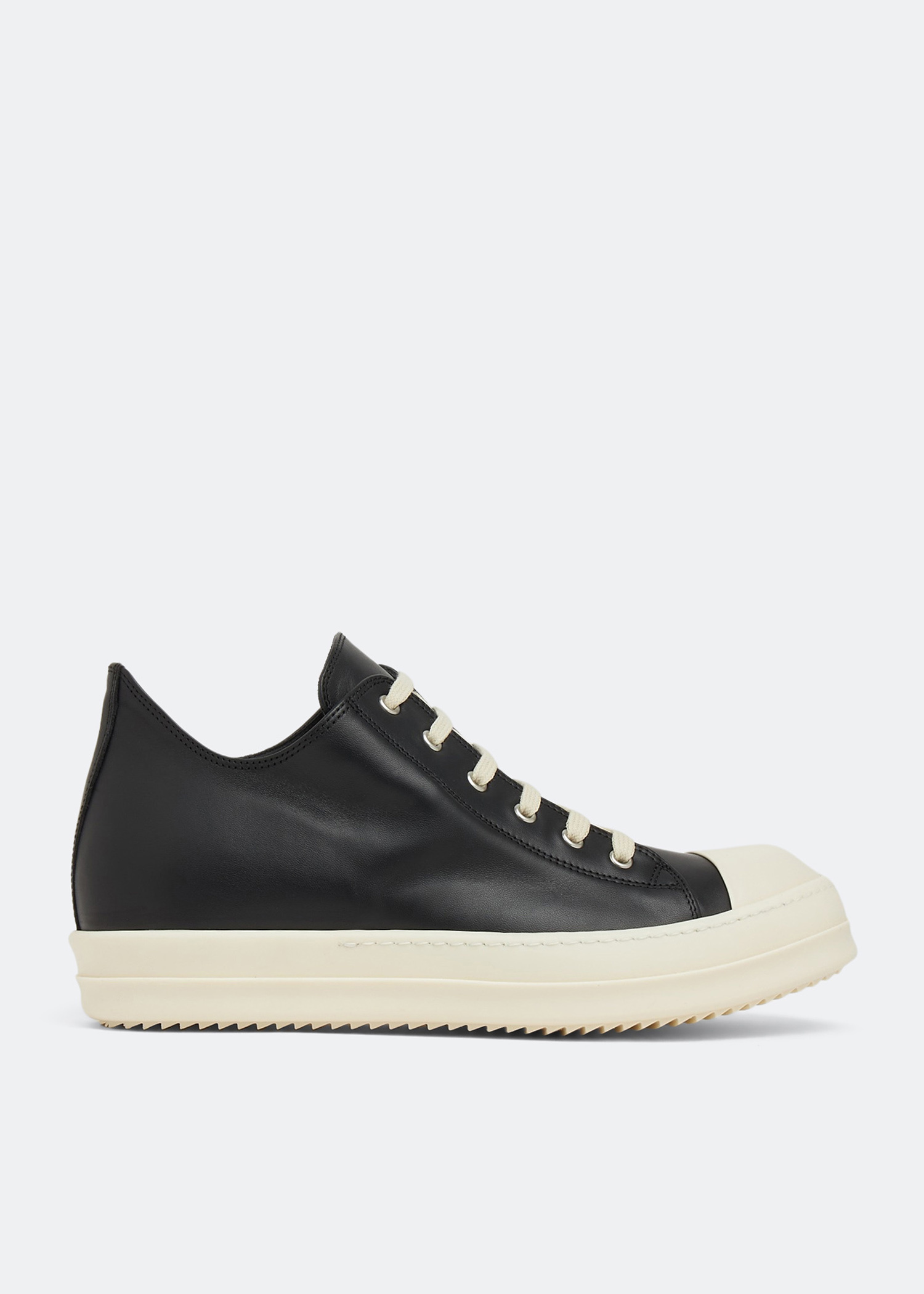 Owen black【１】 Wide Lace Low Ramones in Black/Black – SVRN