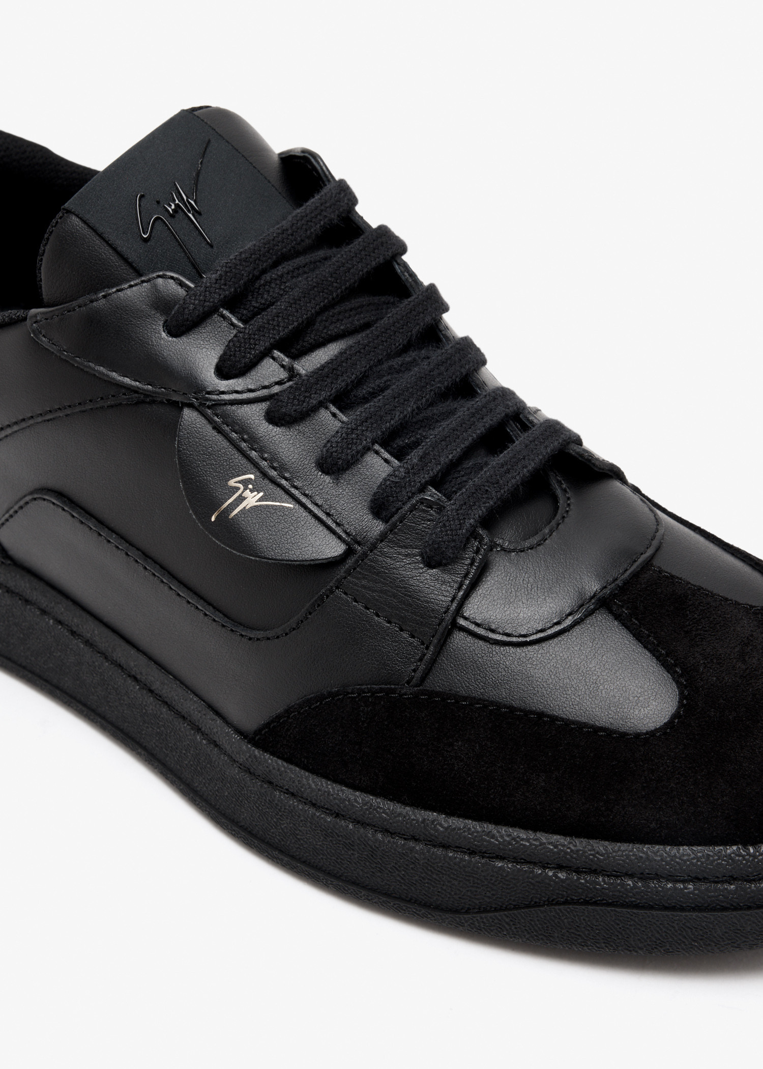 Giuseppe Zanotti Gz94 sneakers for Men - Black in UAE | Level Shoes