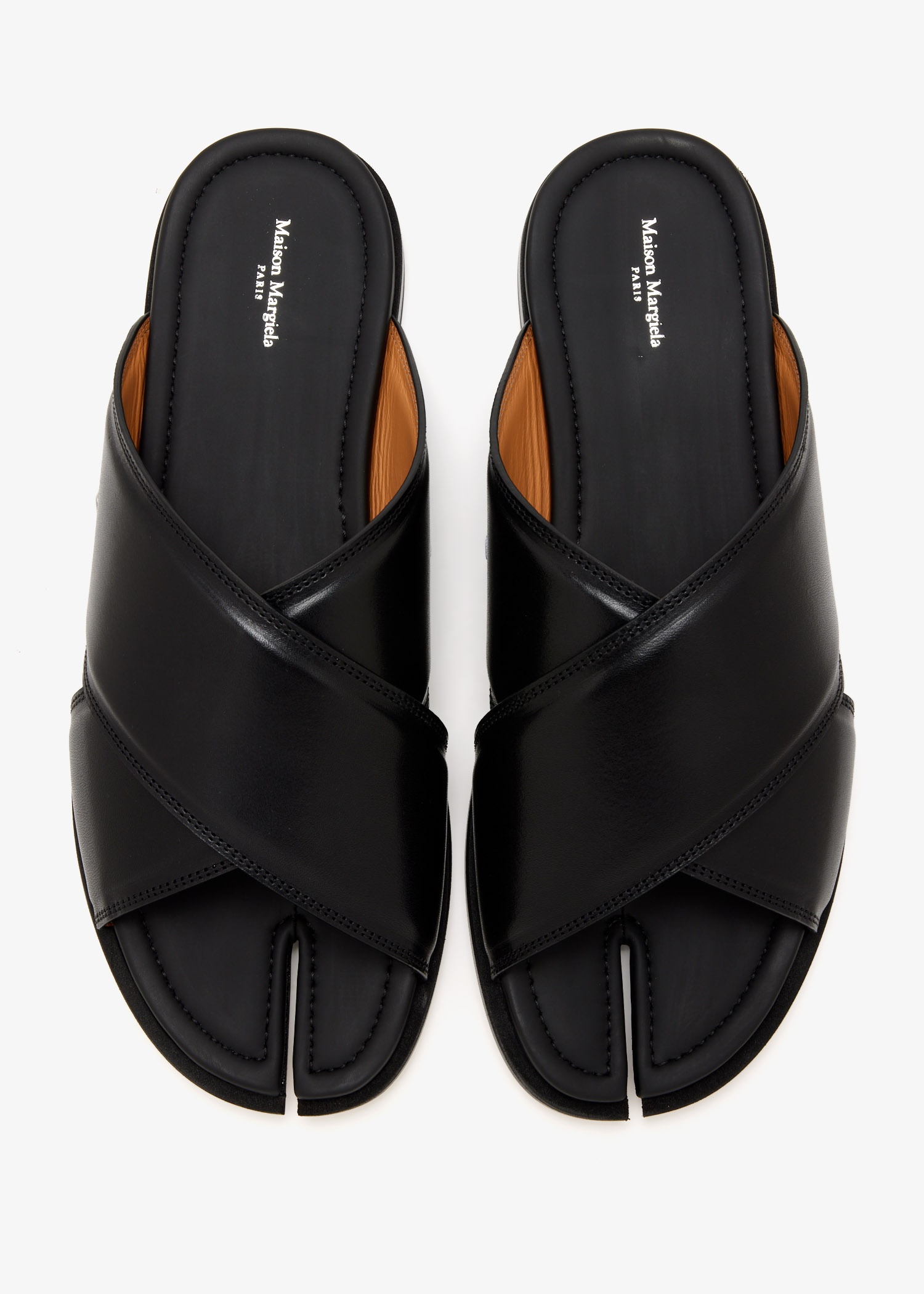 Maison Margiela Tabi Crossed sandals for Men - Black in KSA
