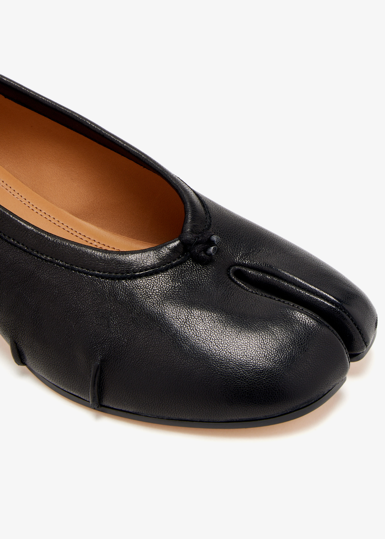 フラットシューズ Maison Margiela Black Leather Tabi Ballerinas With Signature Maison Margiela Tabi new ballerinas for Women - Black in USA