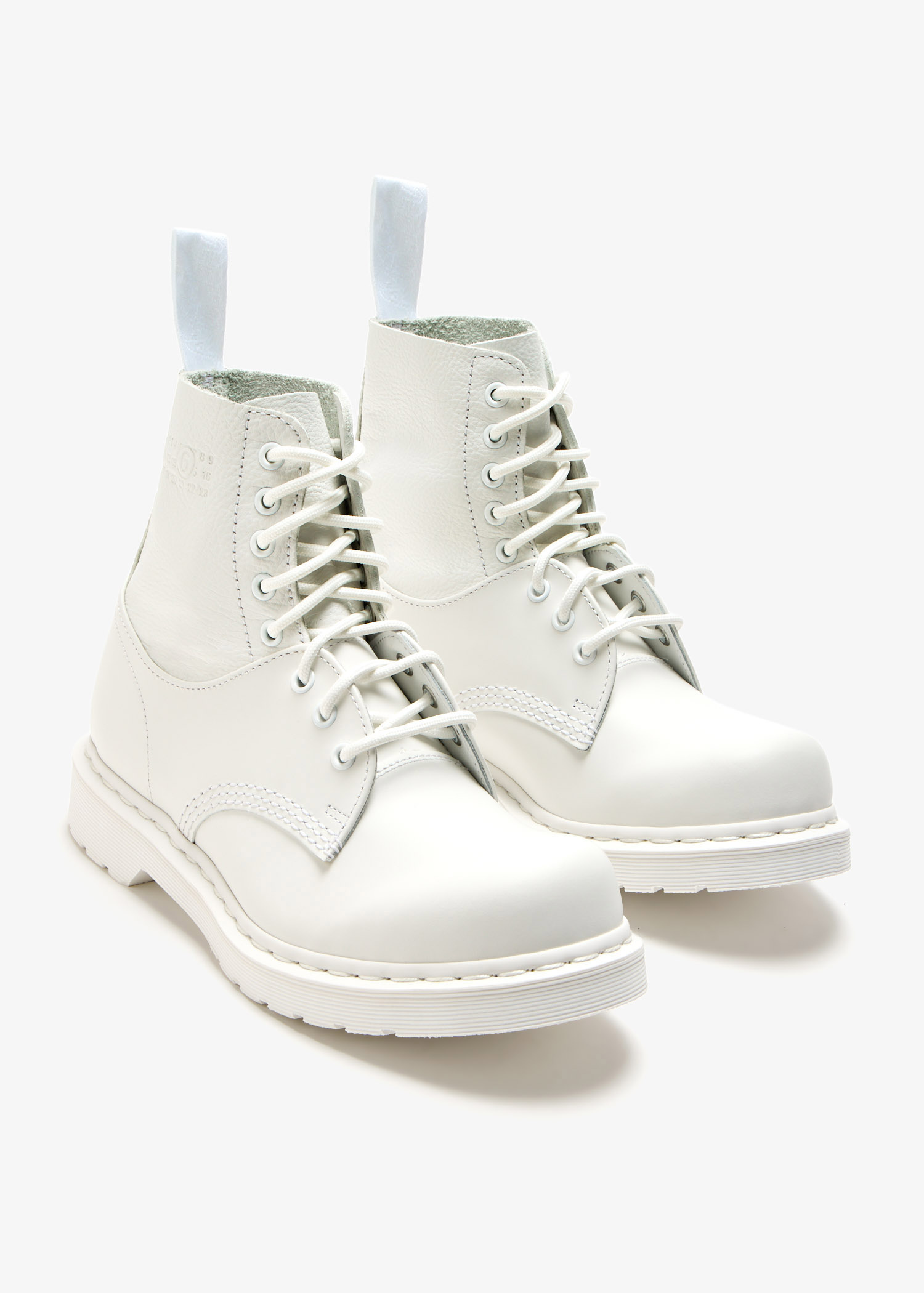【UK6】Dr.Martens キンバー クオッド ホワイト UK6】Dr.Martens キンバー クオッド ホワイト - メルカリ