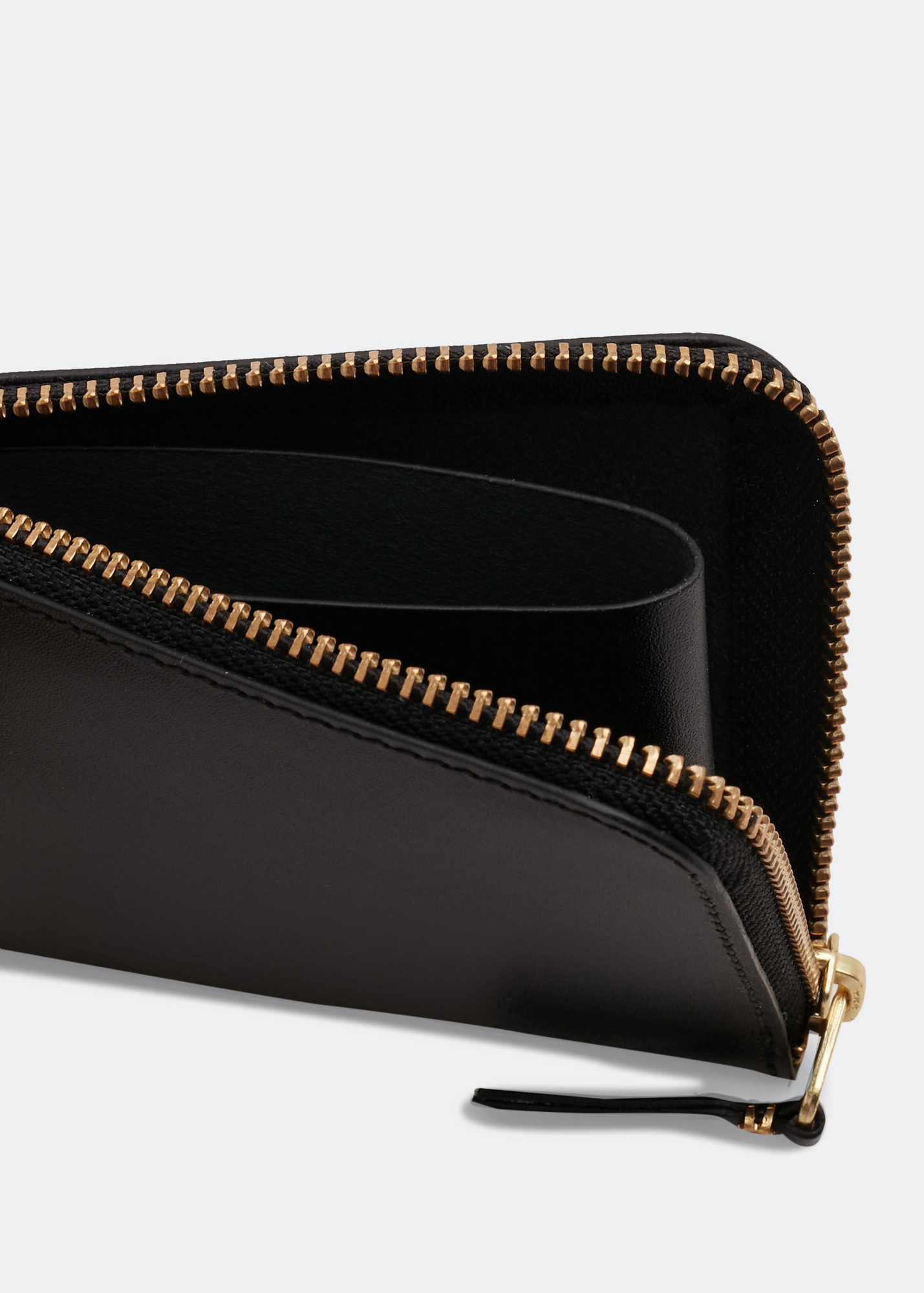 Comme des Garçons Leather wallet for Men - Black in UAE | Level Shoes