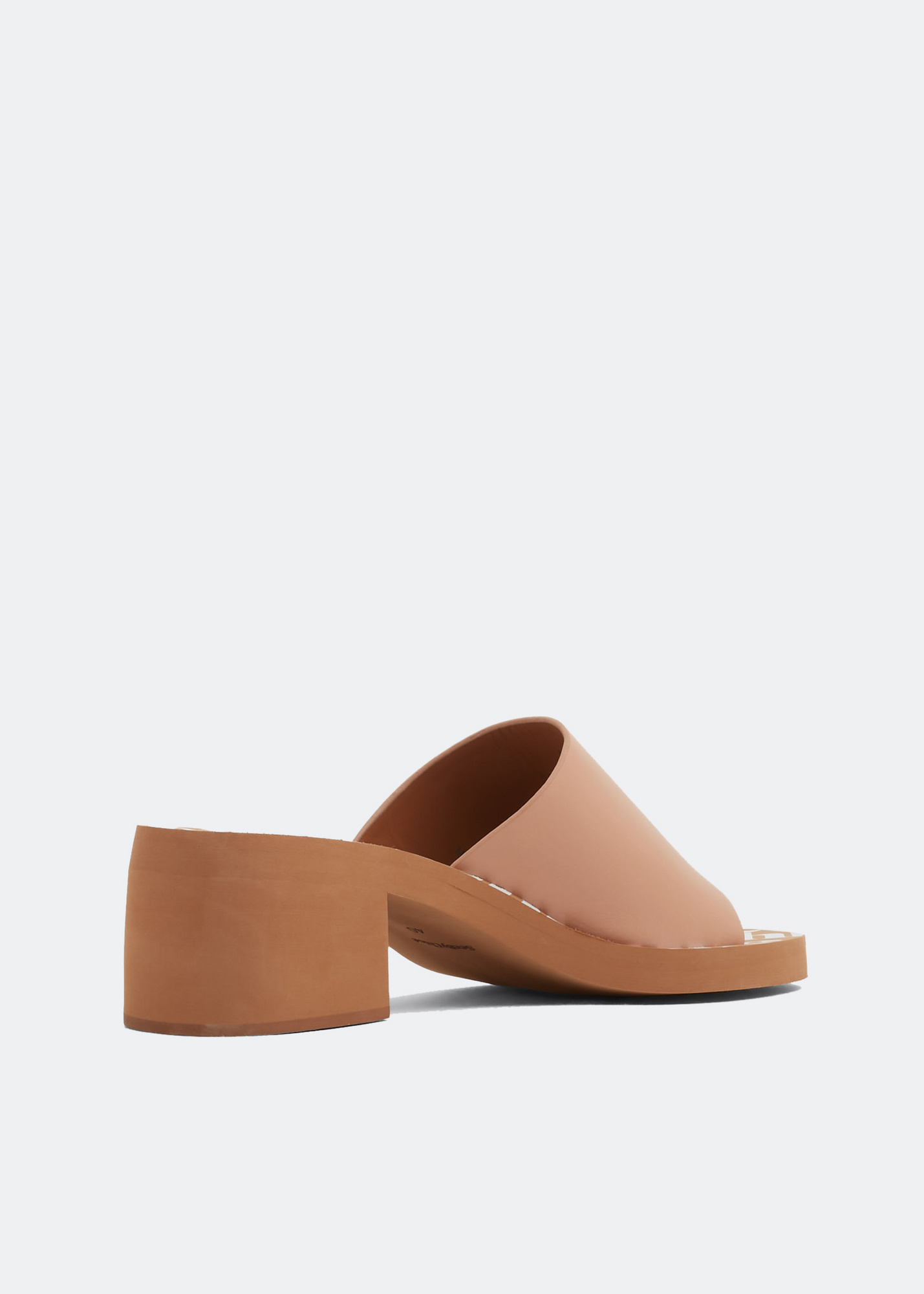 【関税込み】Chloe タン＆ベージュ Neva ソックスブーツ 関税込み】Chloe タン＆ベージュ Neva ソックスブーツ 靴下 ロゴ